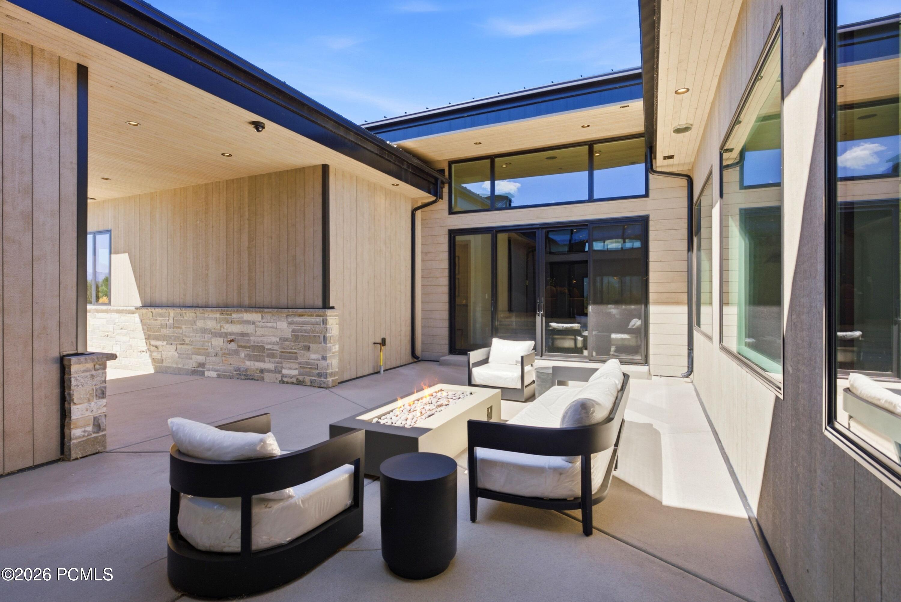 3057 Corral Peak Circle