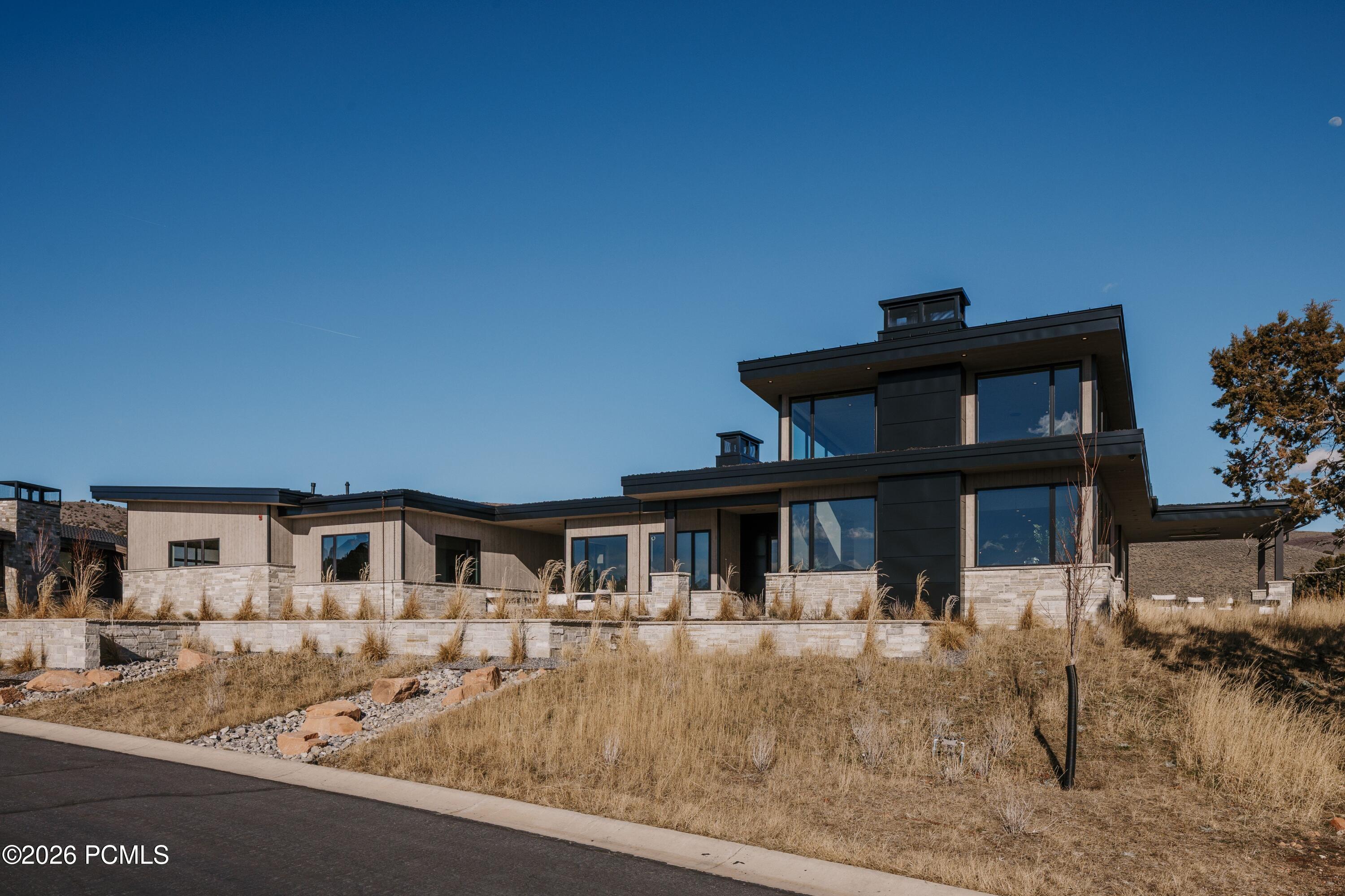 3057 Corral Peak Circle