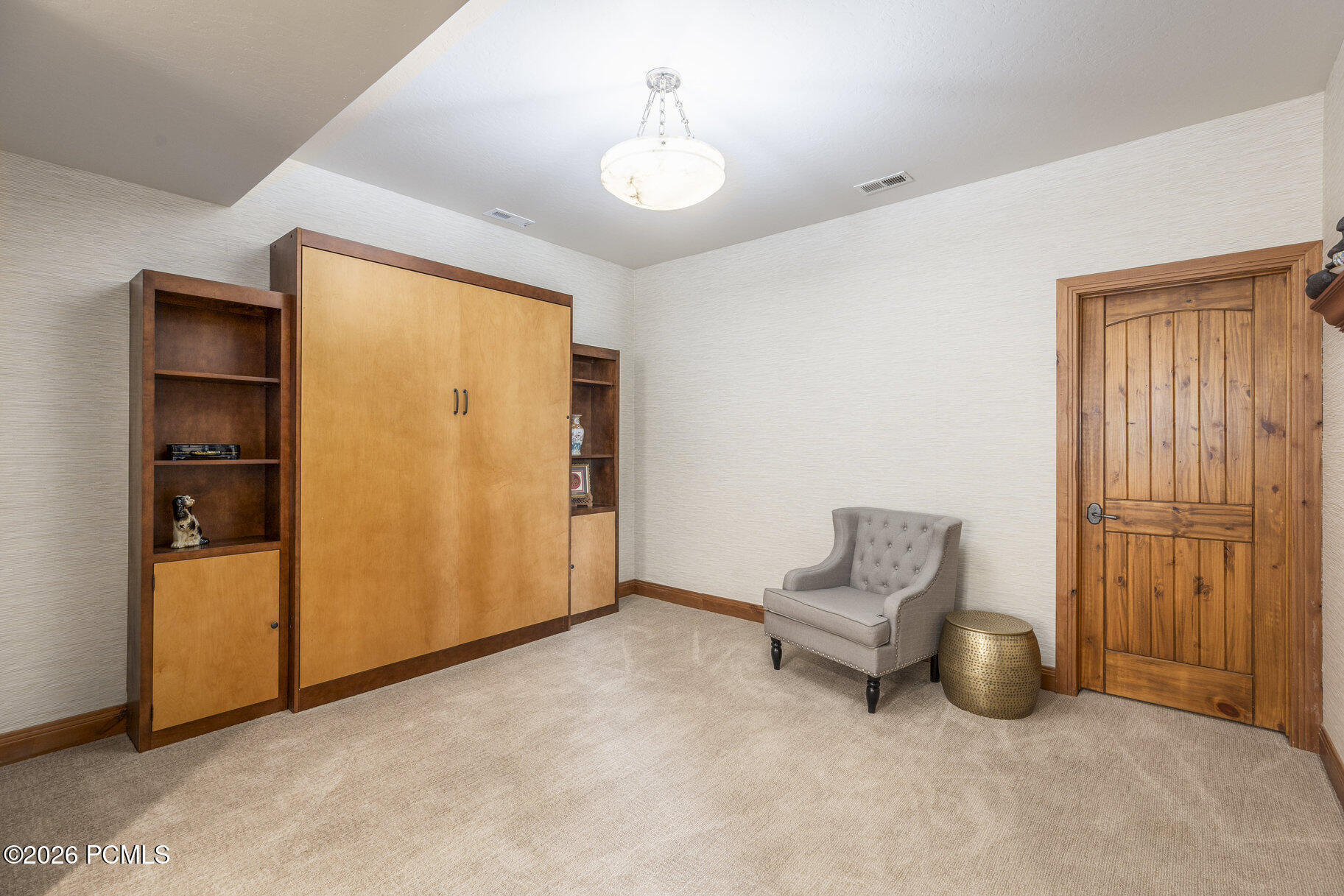 750 E 3200 North