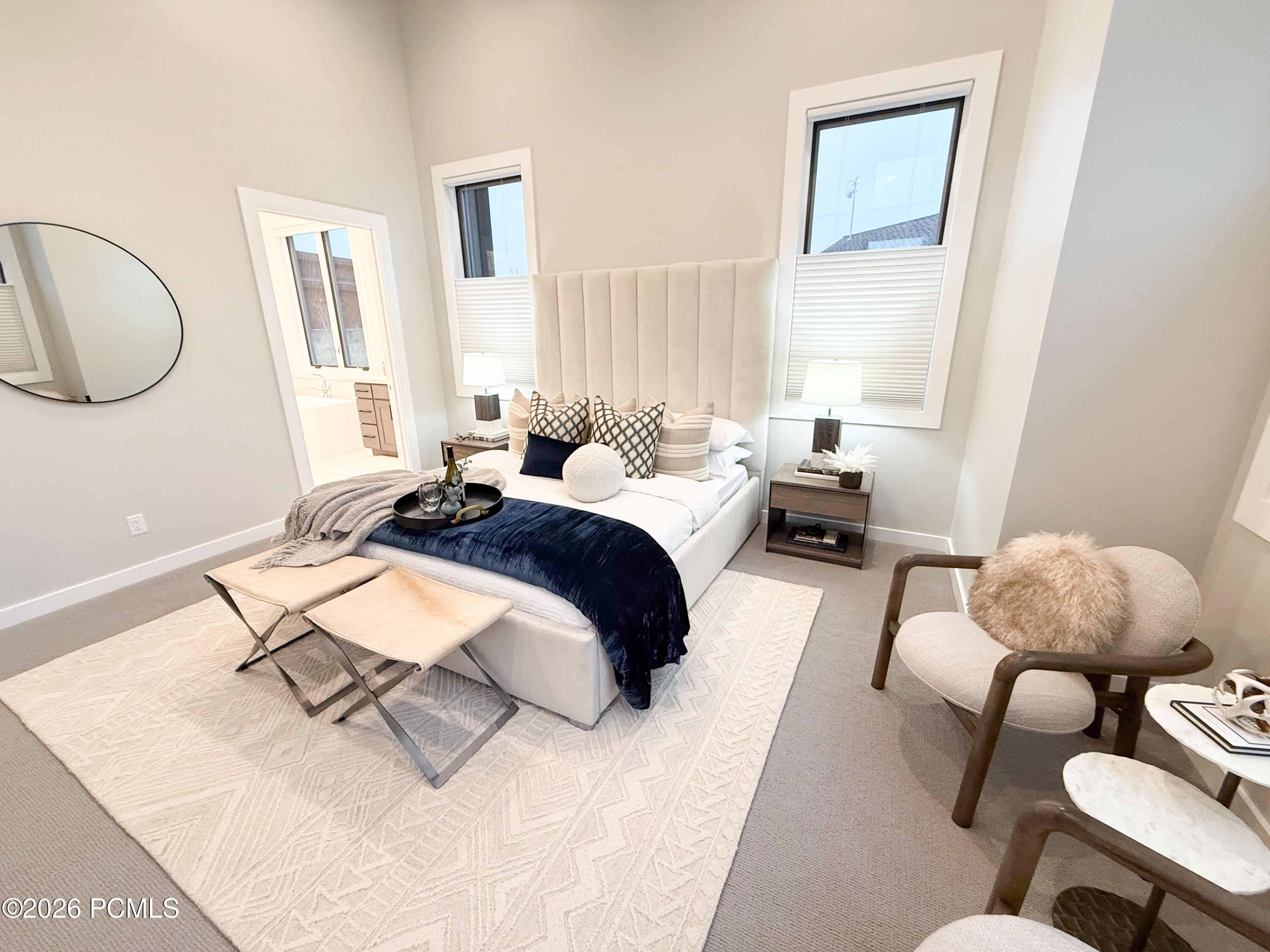 838 N Burro Peak Circle