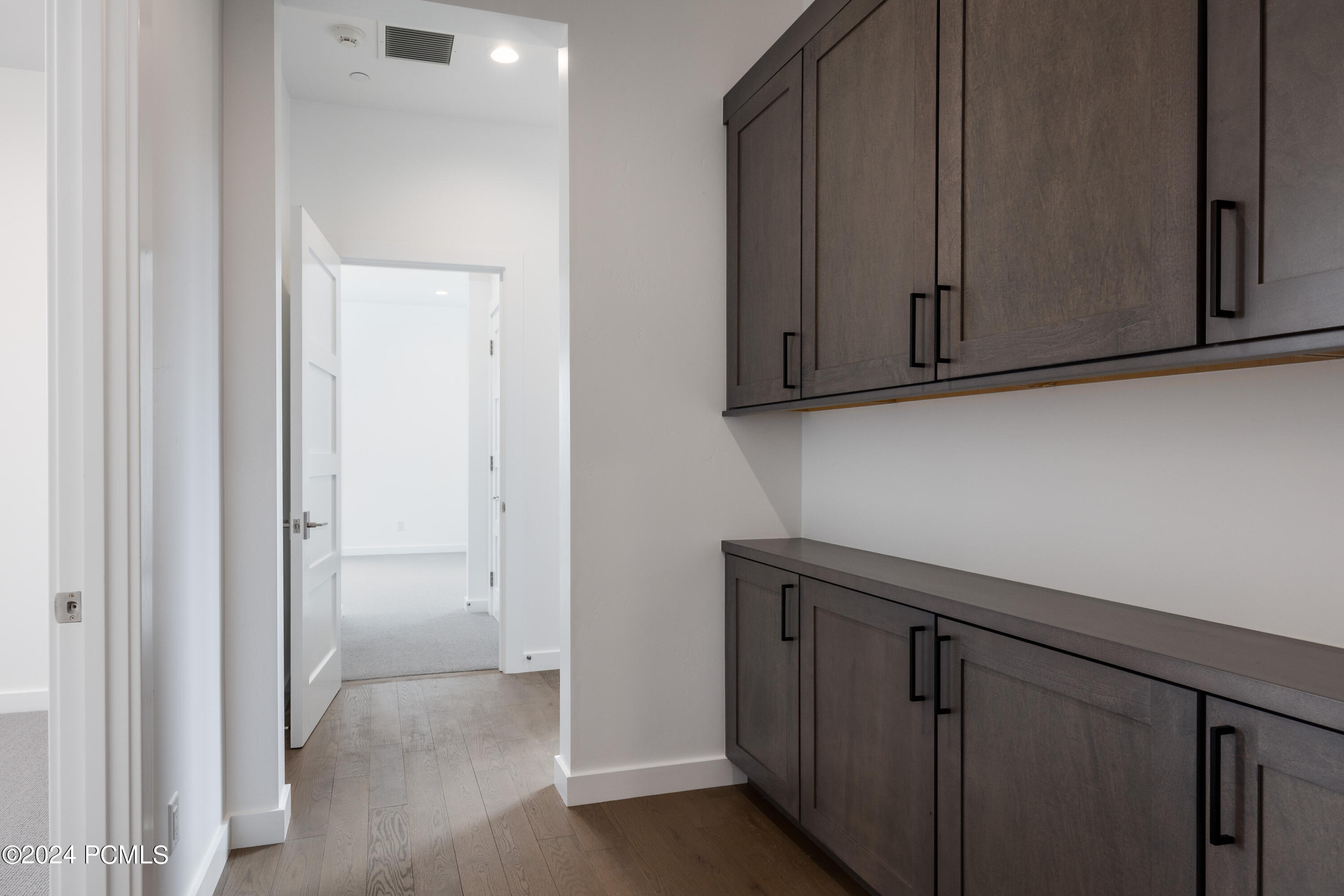 838 N Burro Peak Circle