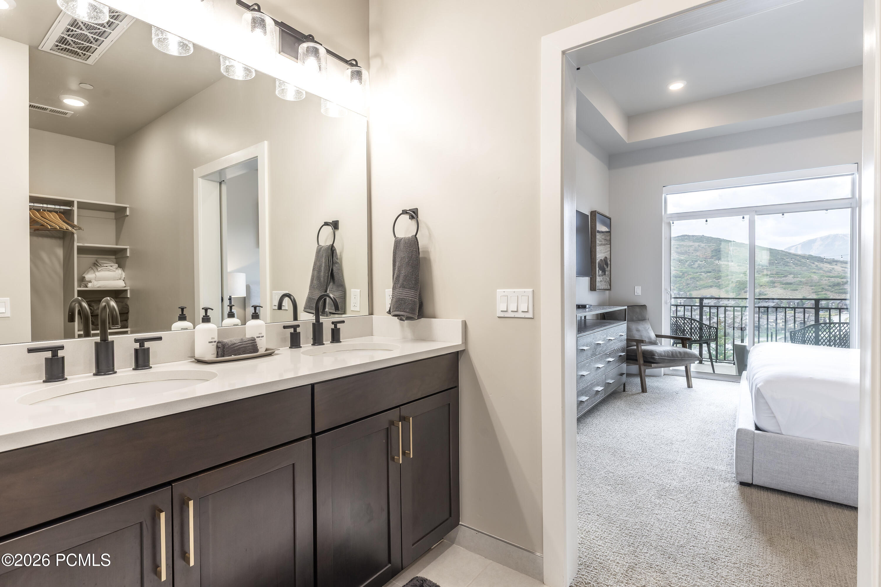 909 W Peace Tree Trail 311