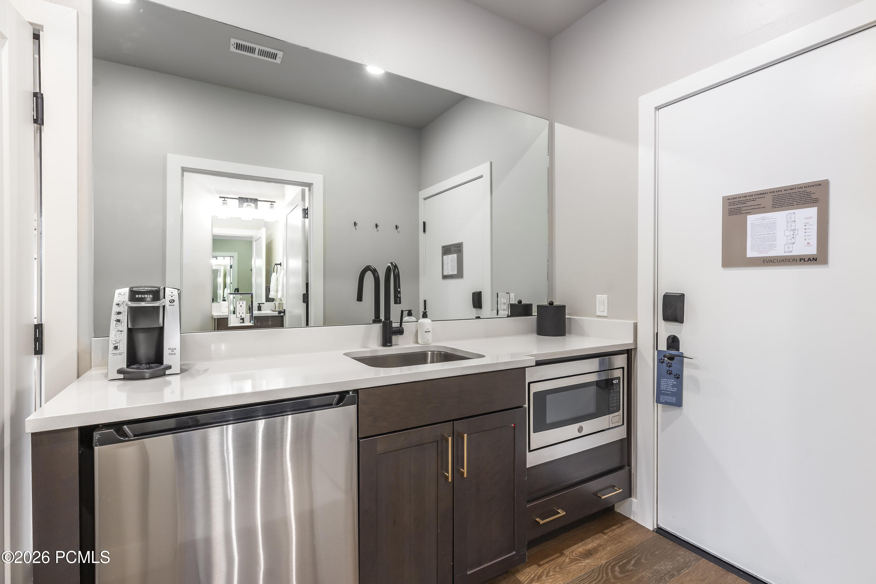 909 W Peace Tree Trail 311