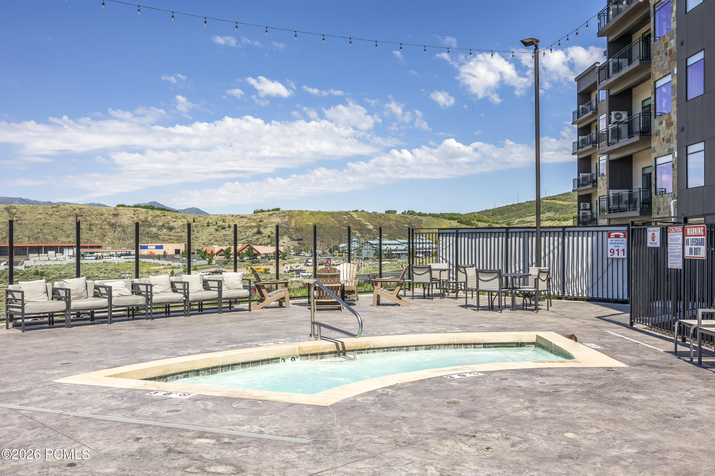 909 W Peace Tree Trail 311