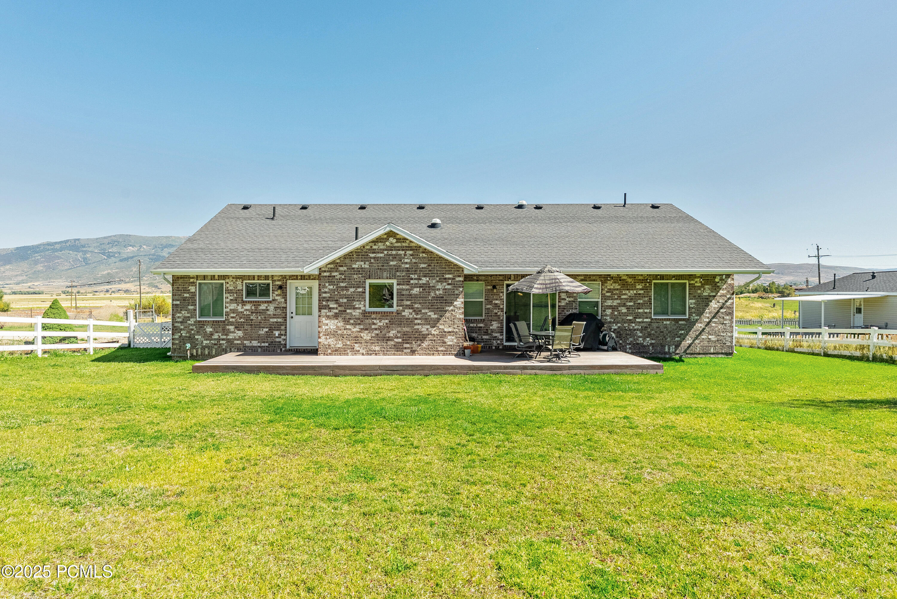 291 S Democrat Alley