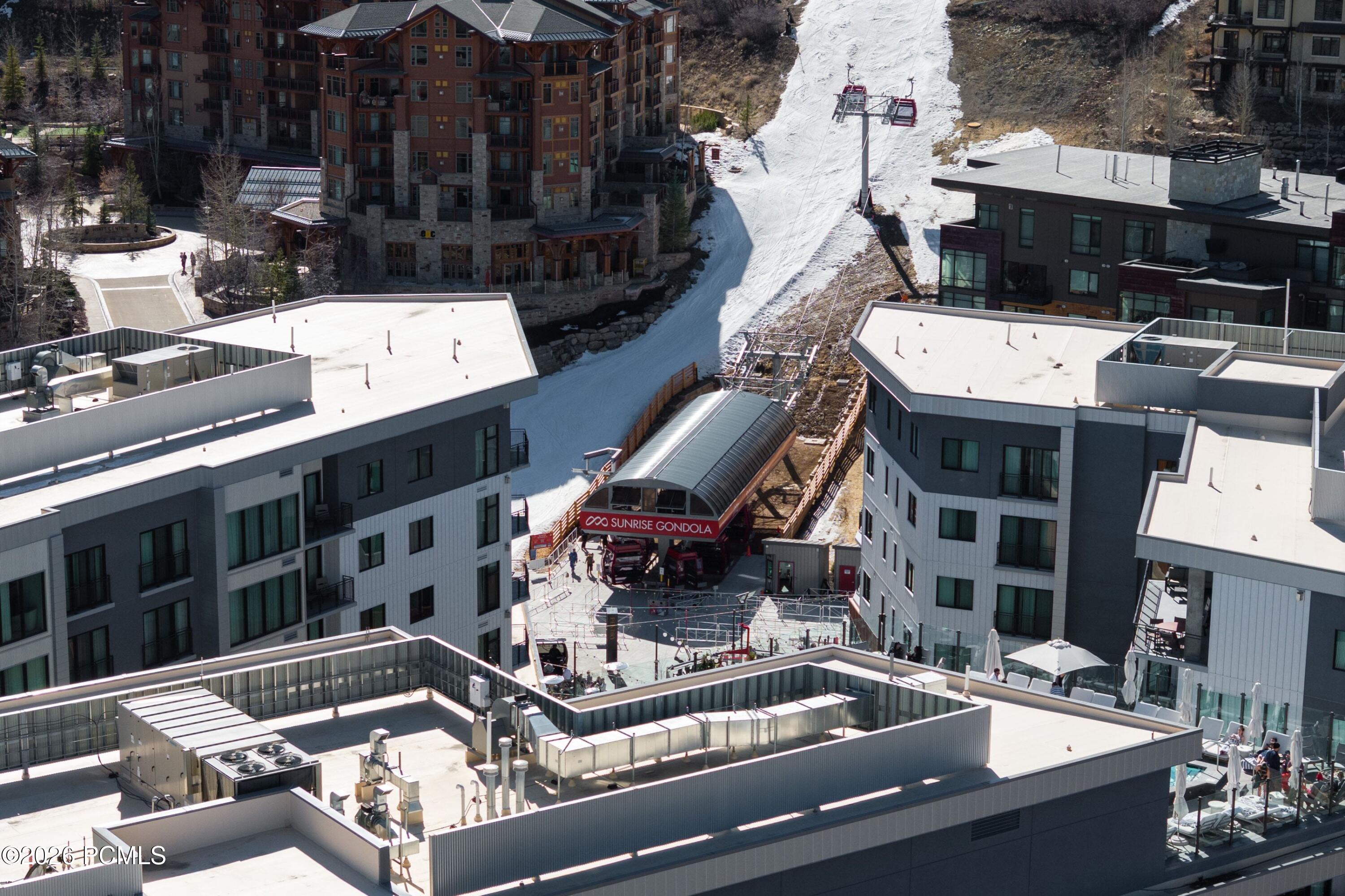 2417 W High Mountain Road 2611