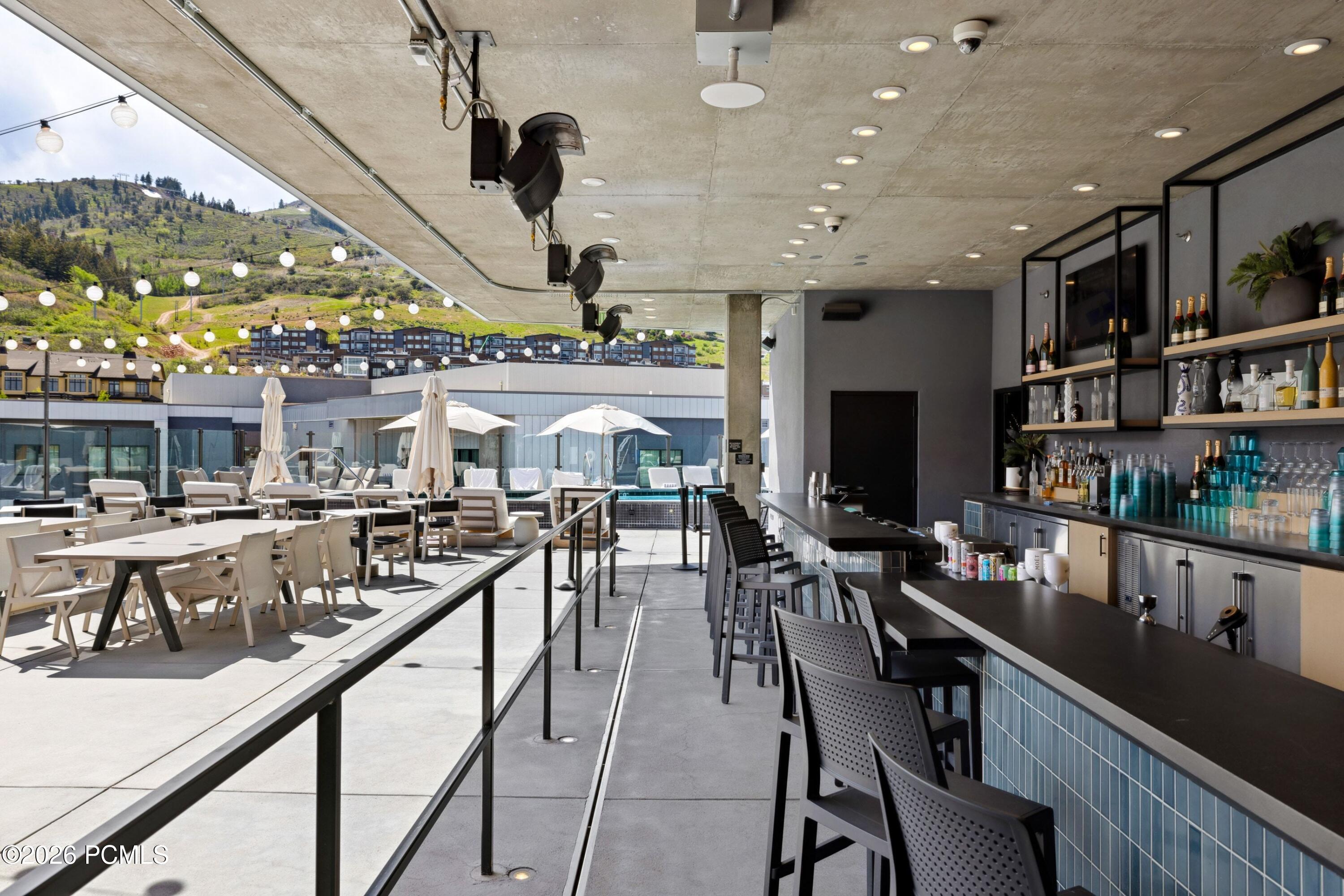 2417 W High Mountain Road 2611