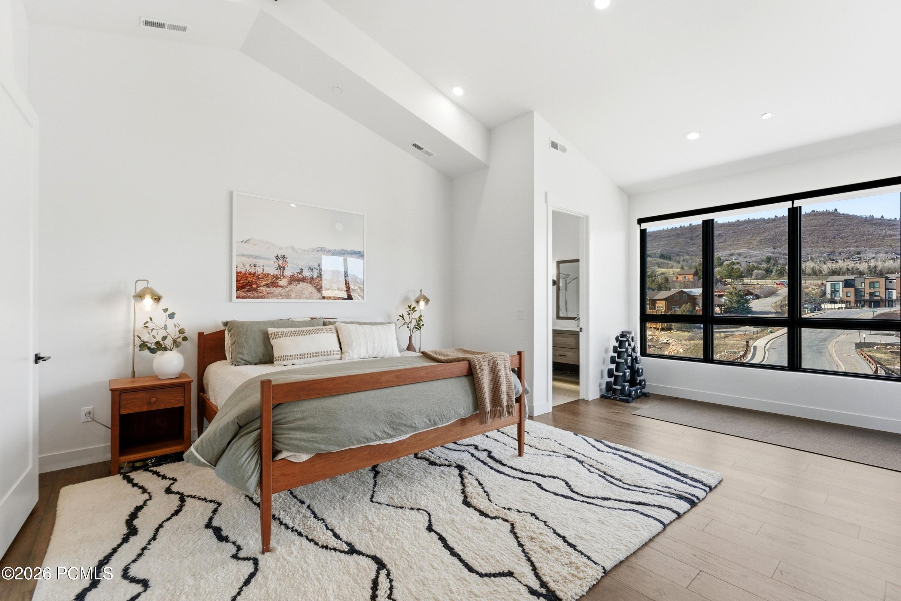 4344 W Discovery Way