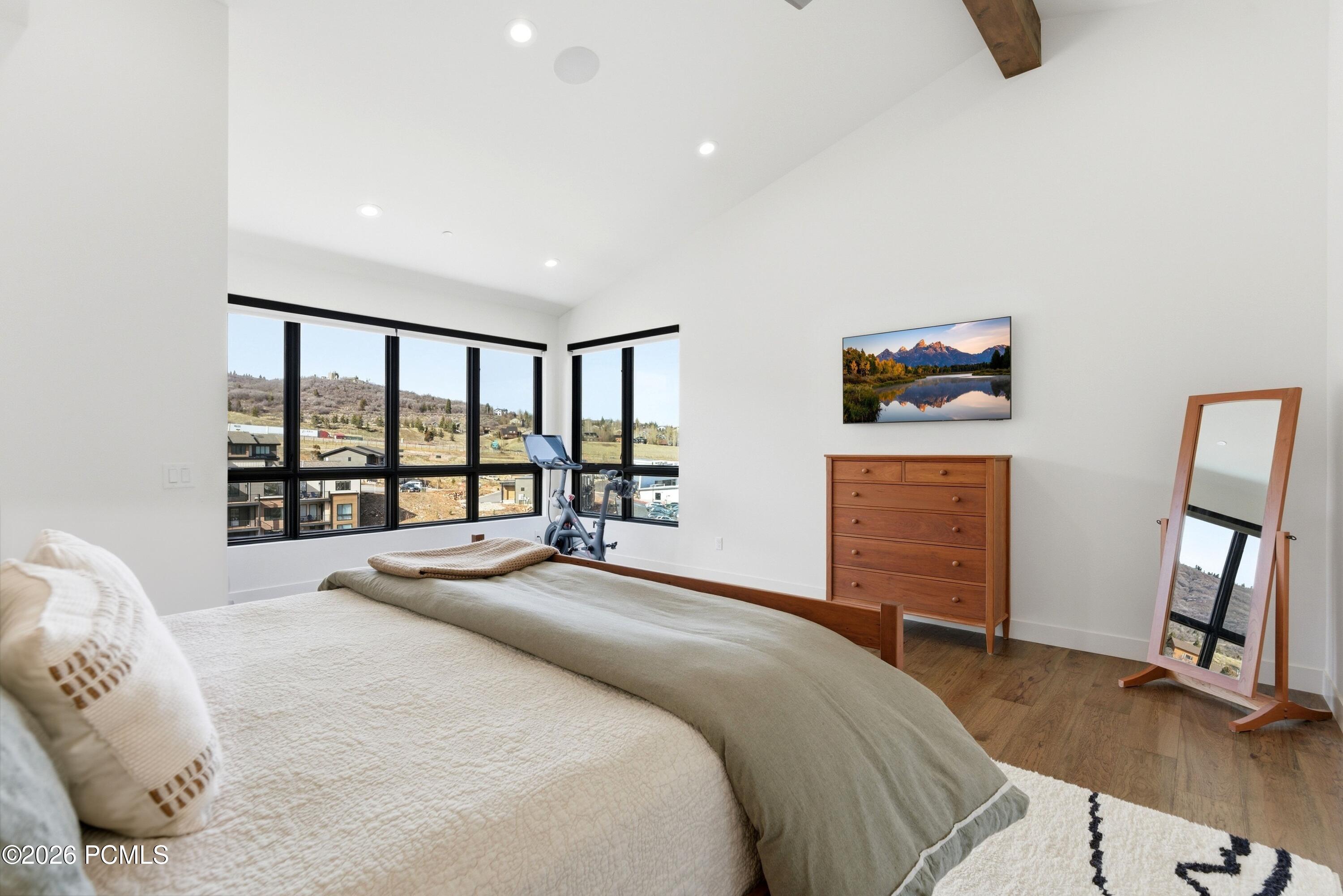 4344 W Discovery Way