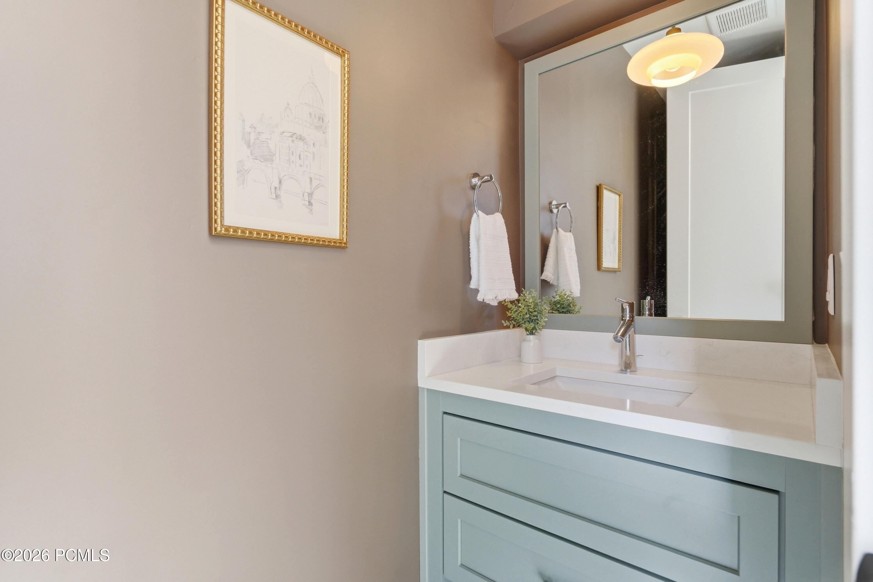 4344 W Discovery Way