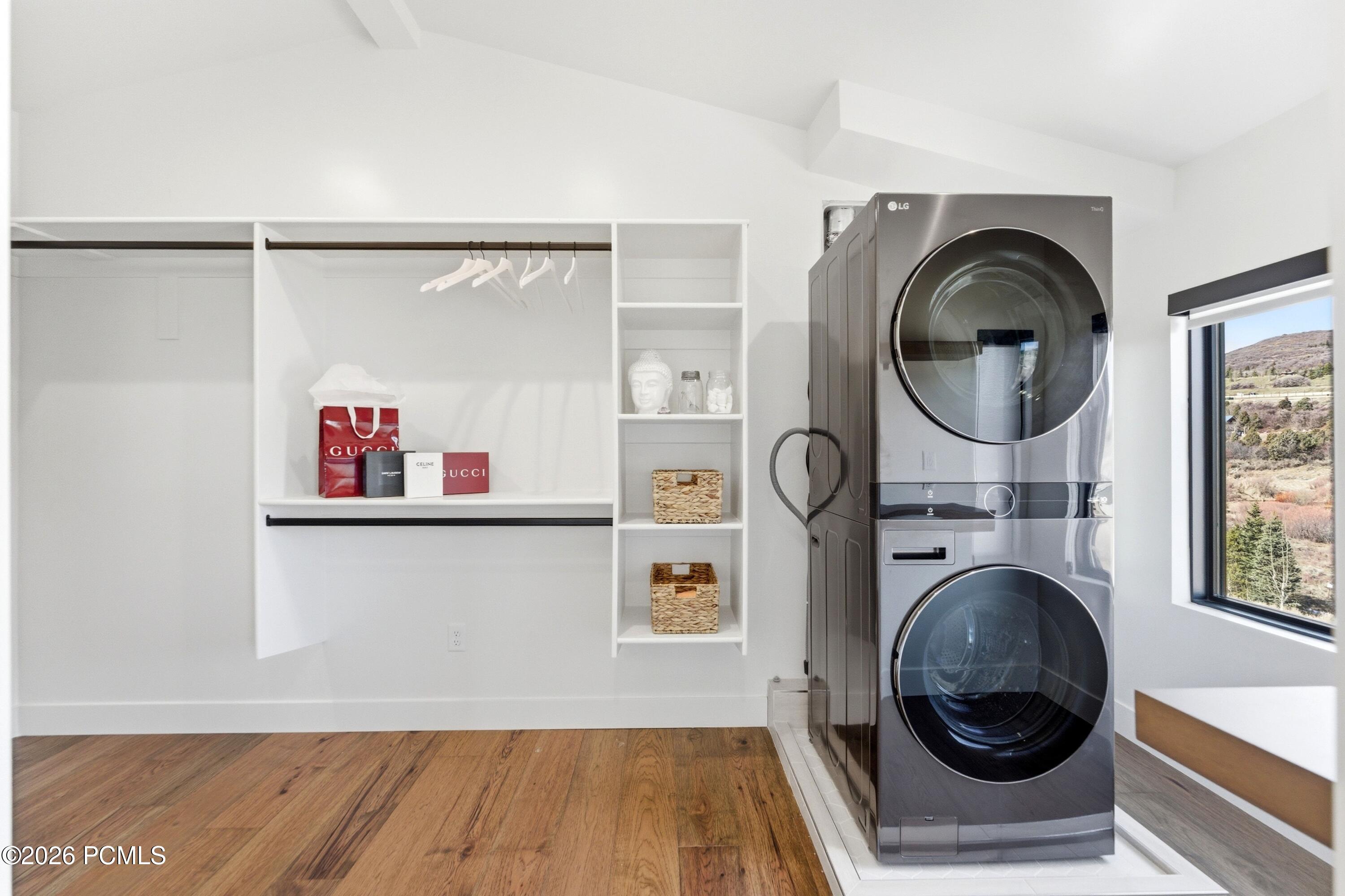 4344 W Discovery Way