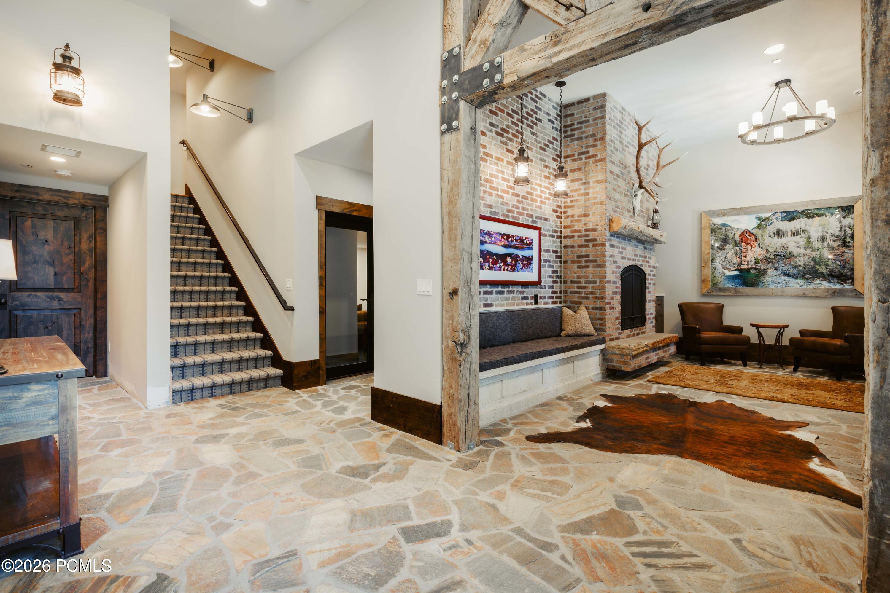 1667 W Tollgate Canyon Road