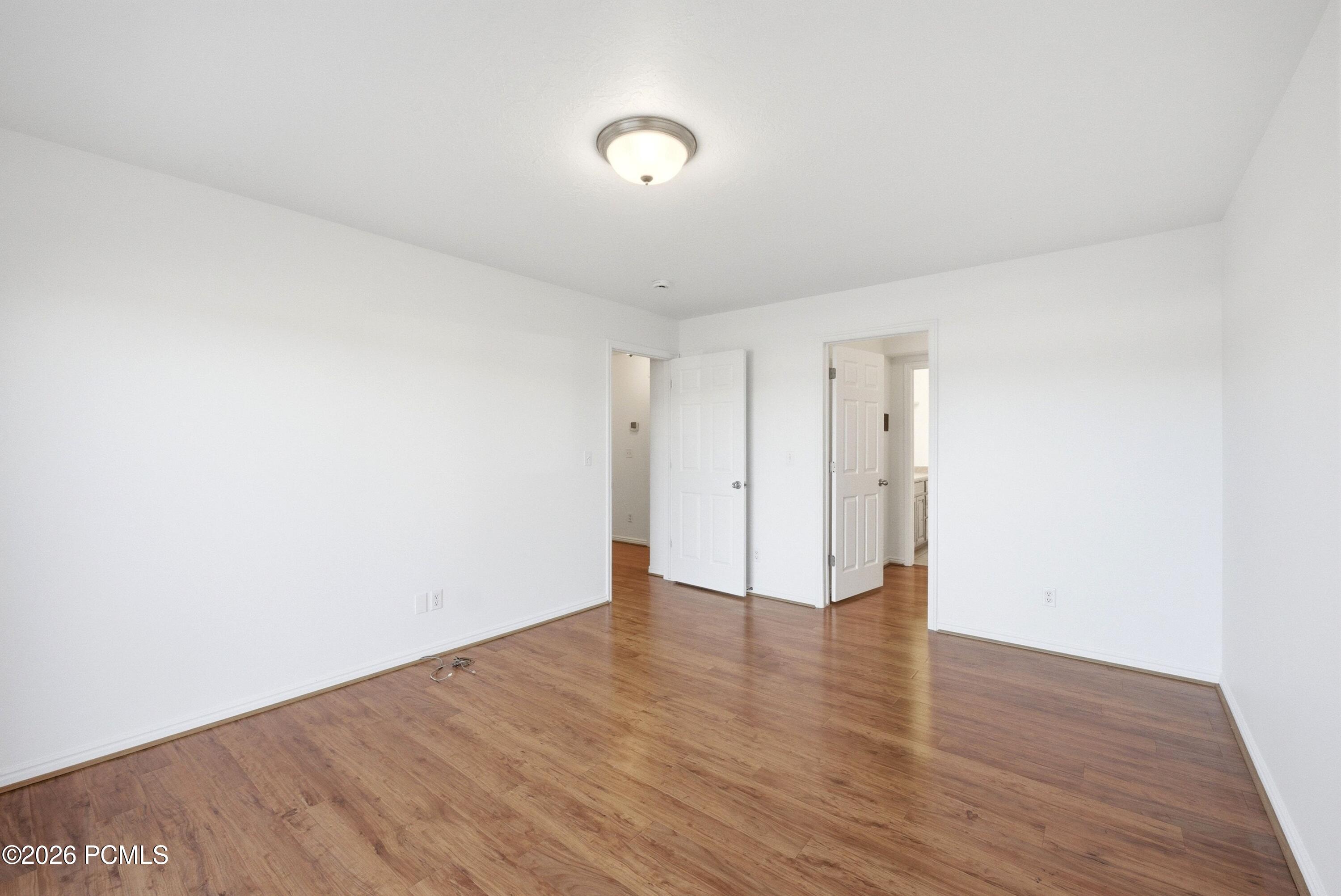 595 S Main Street Apt 10
