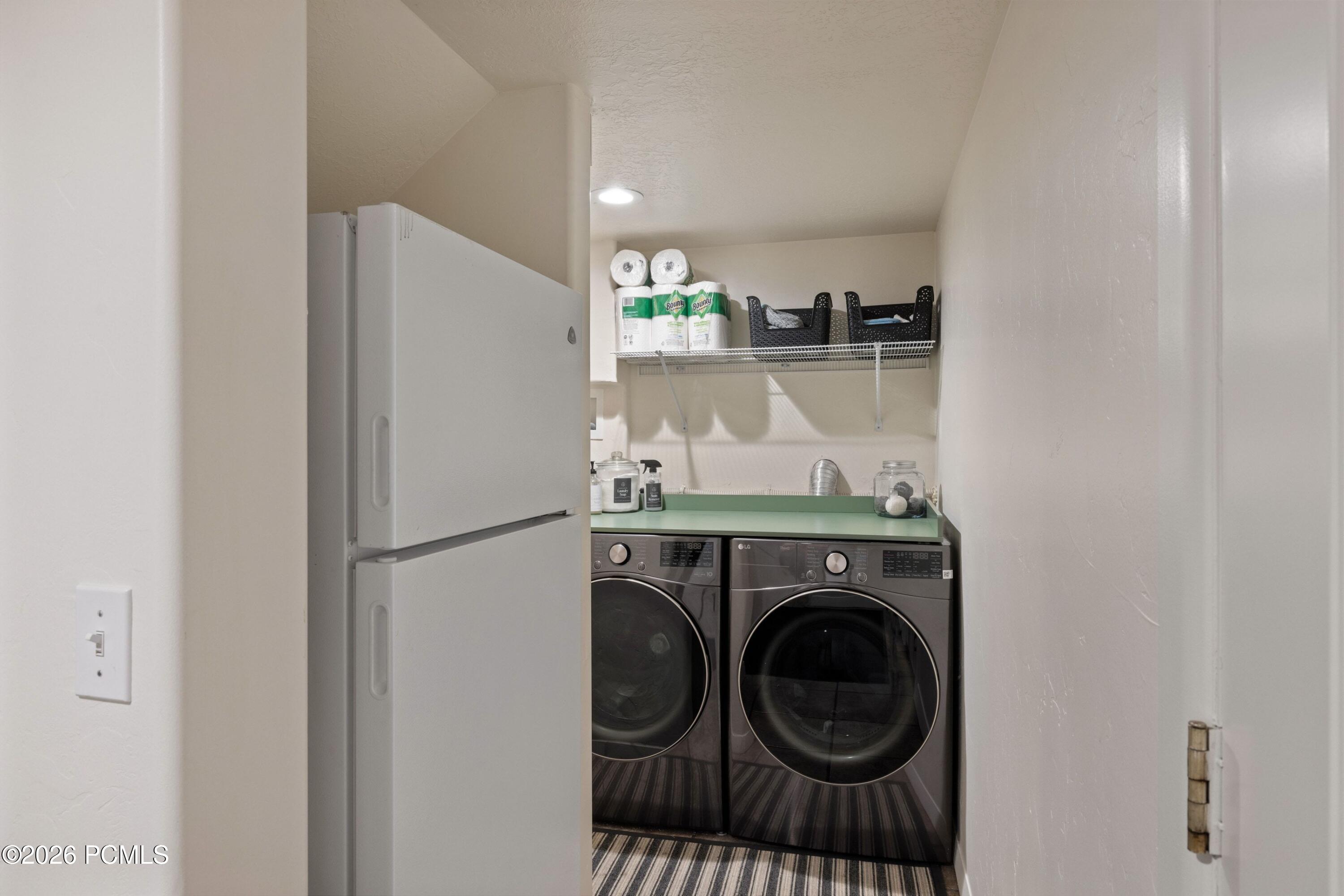 7985 Boothill Drive