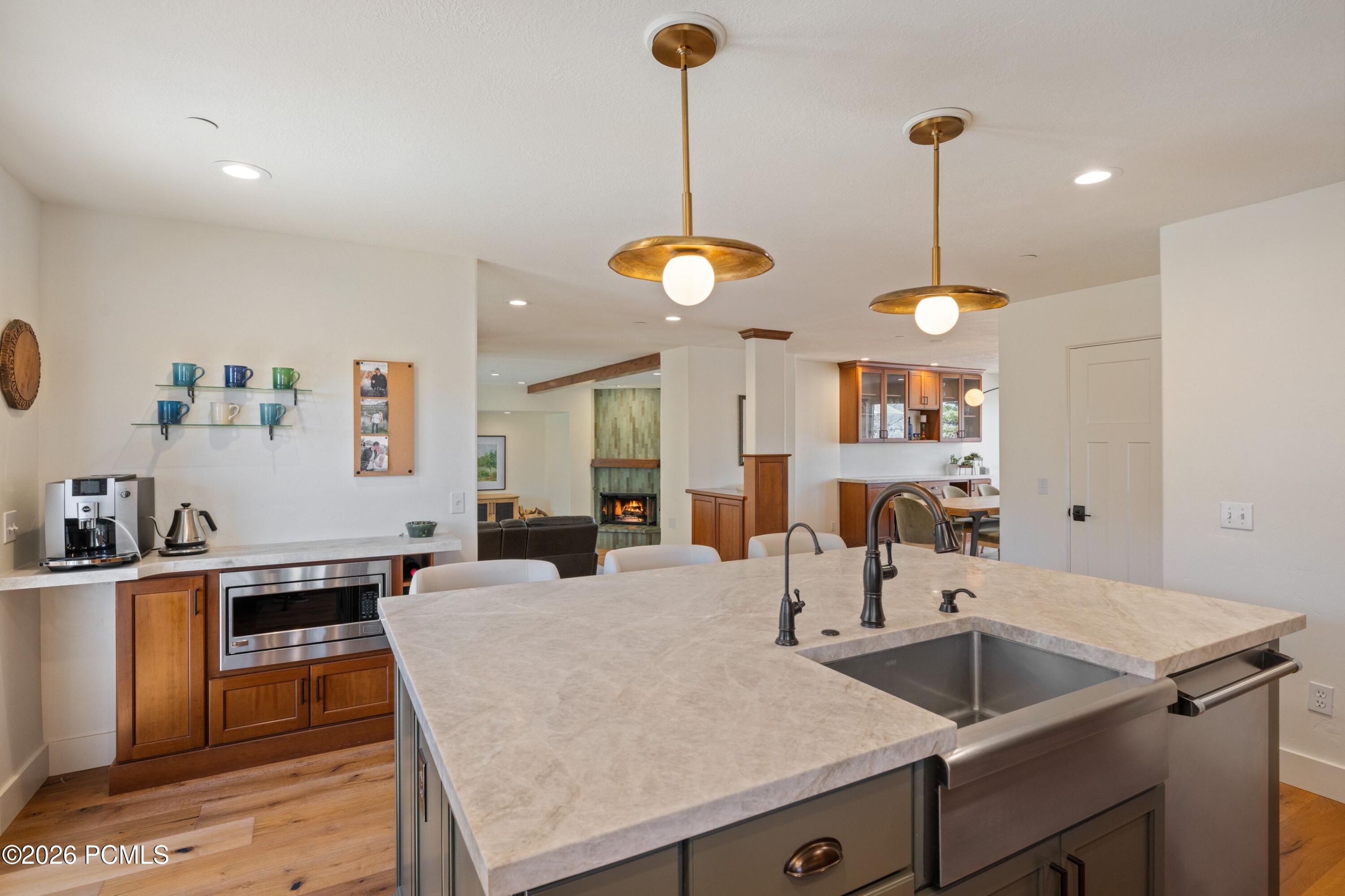 7985 Boothill Drive