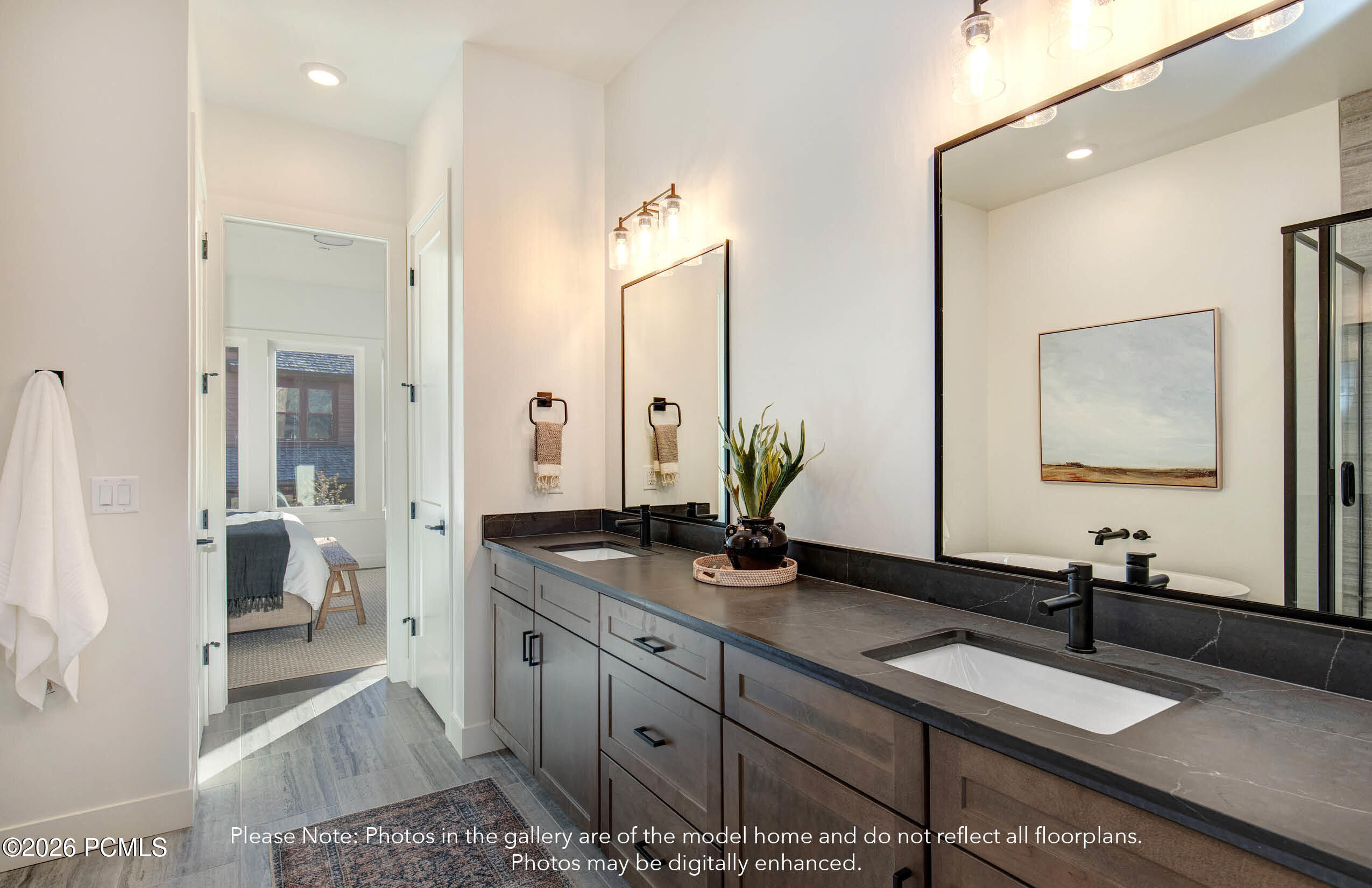 402 N Abajo Peak Loop Q3