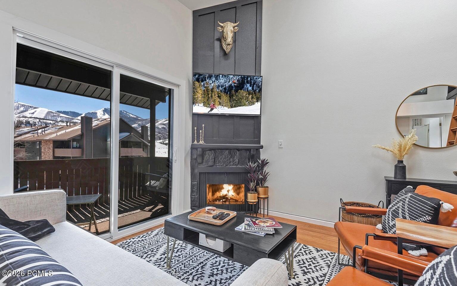 6861 N 2200 West Apt 9x