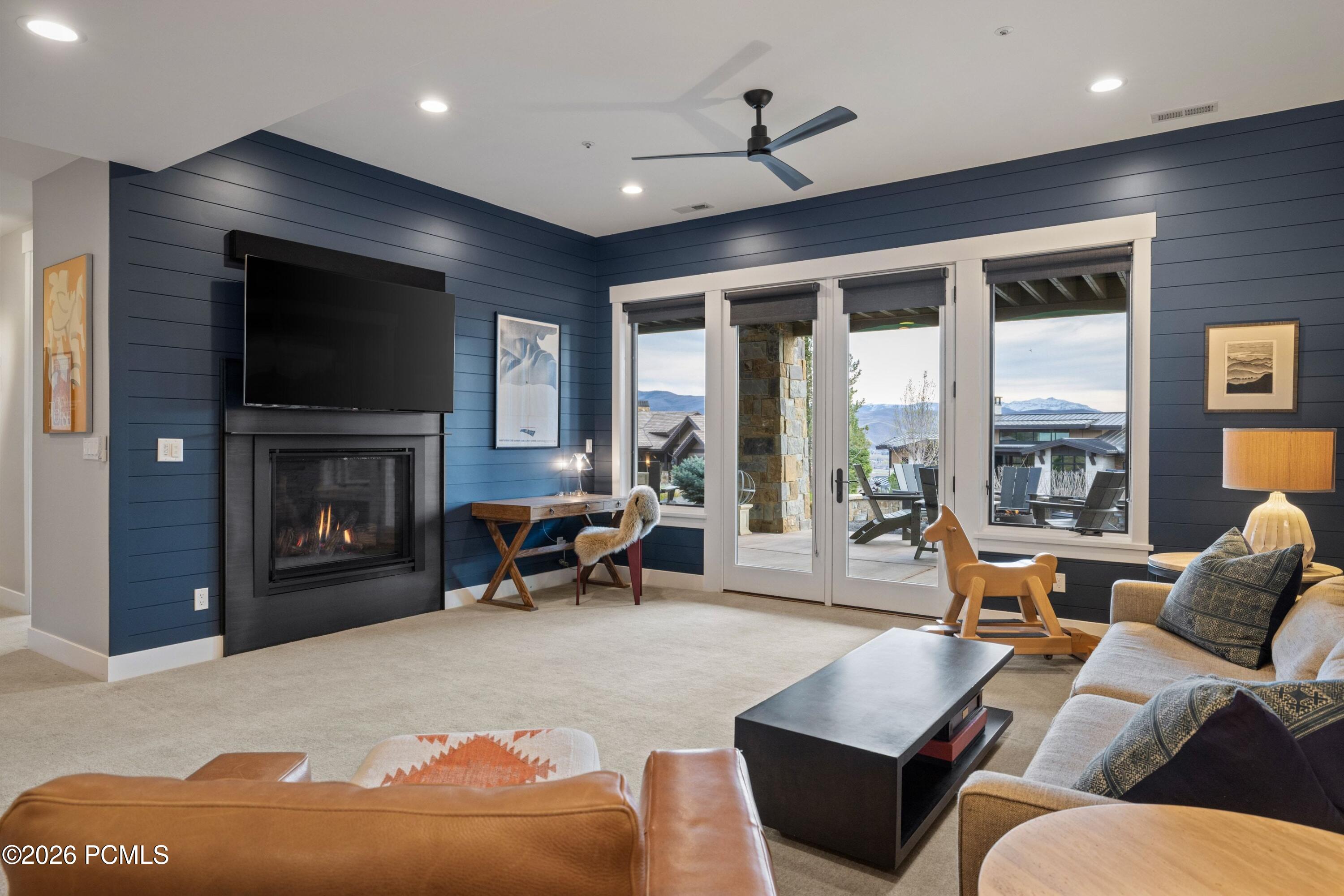 711 N Red Ledges Boulevard