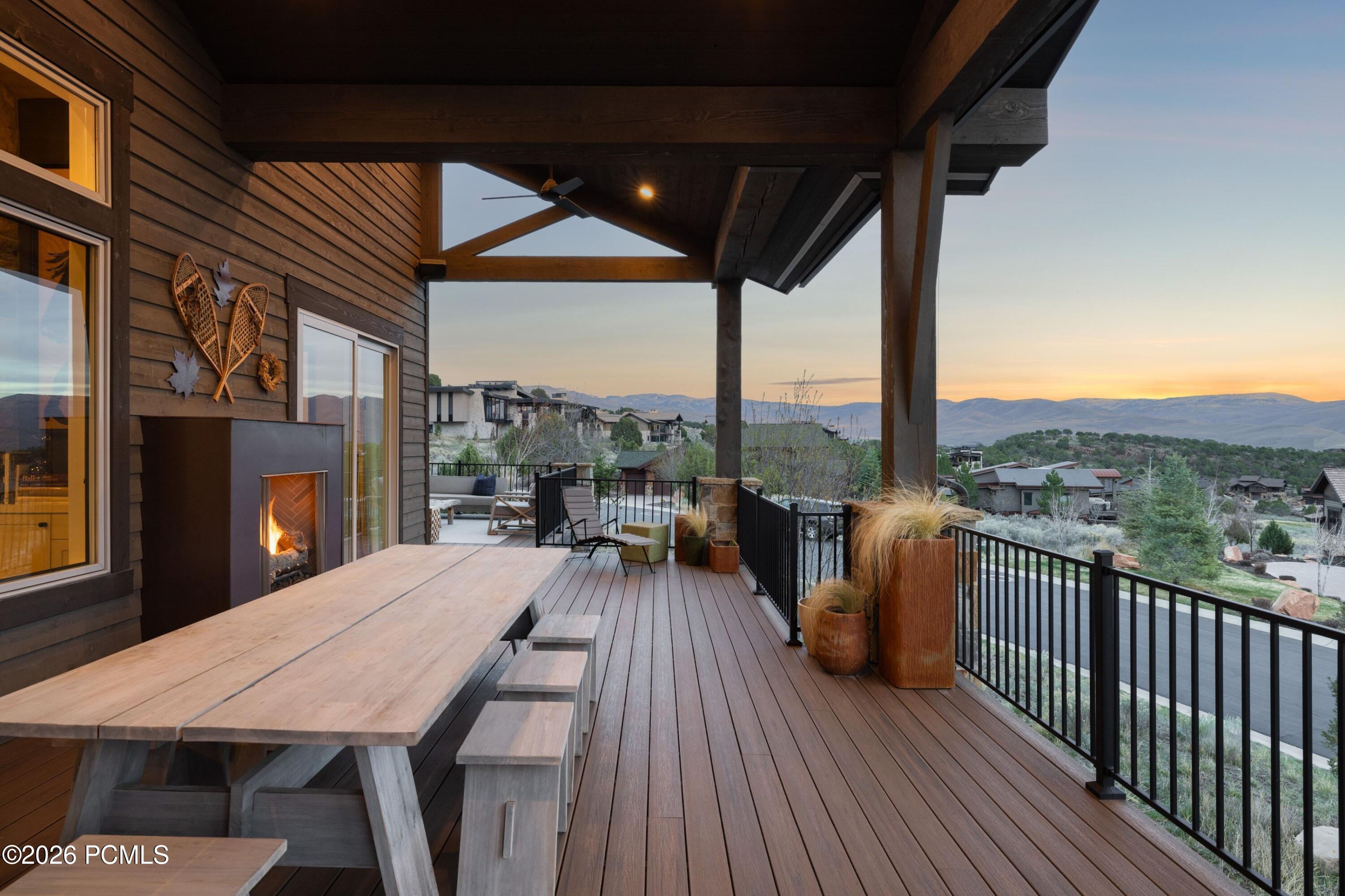 711 N Red Ledges Boulevard