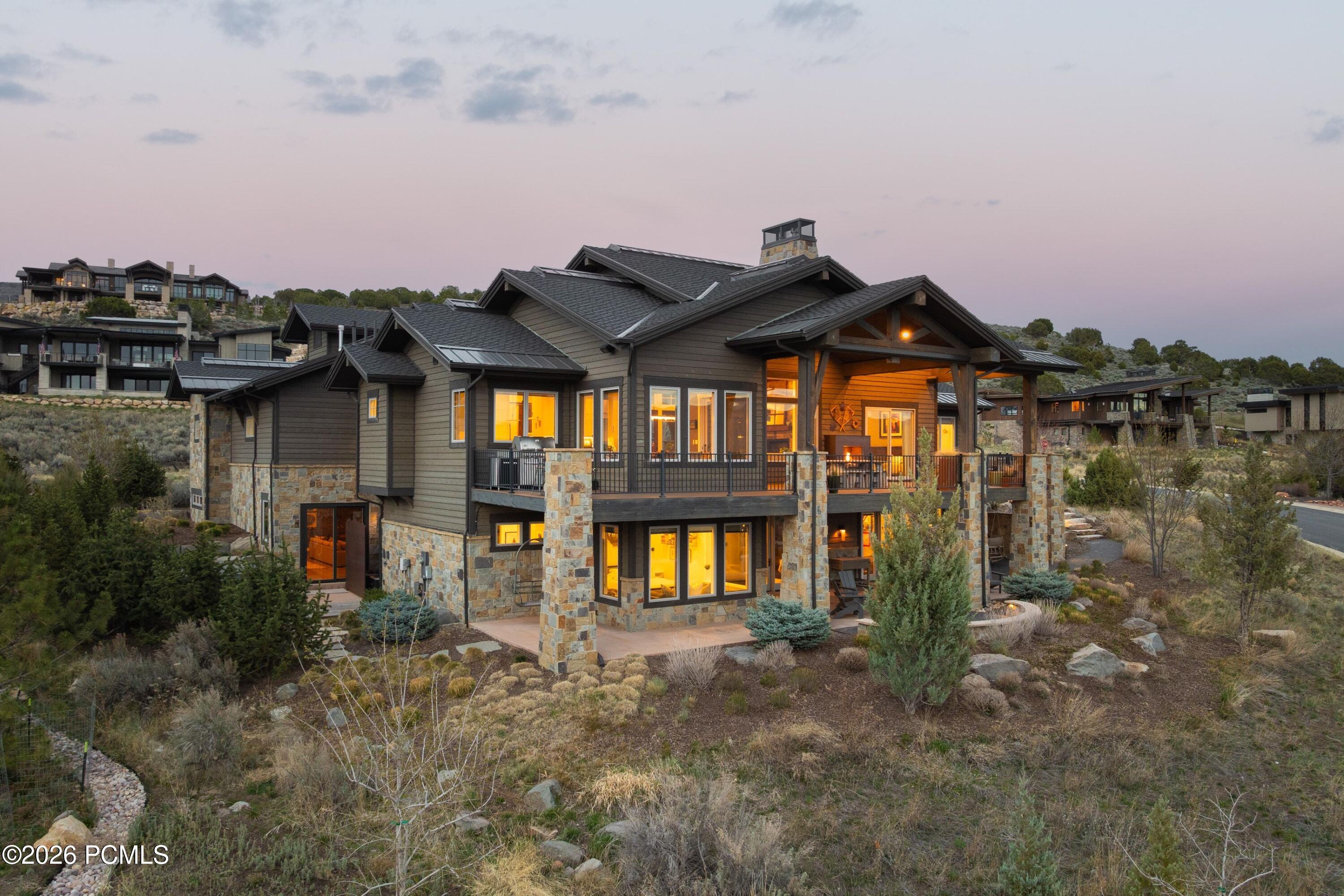 711 N Red Ledges Boulevard