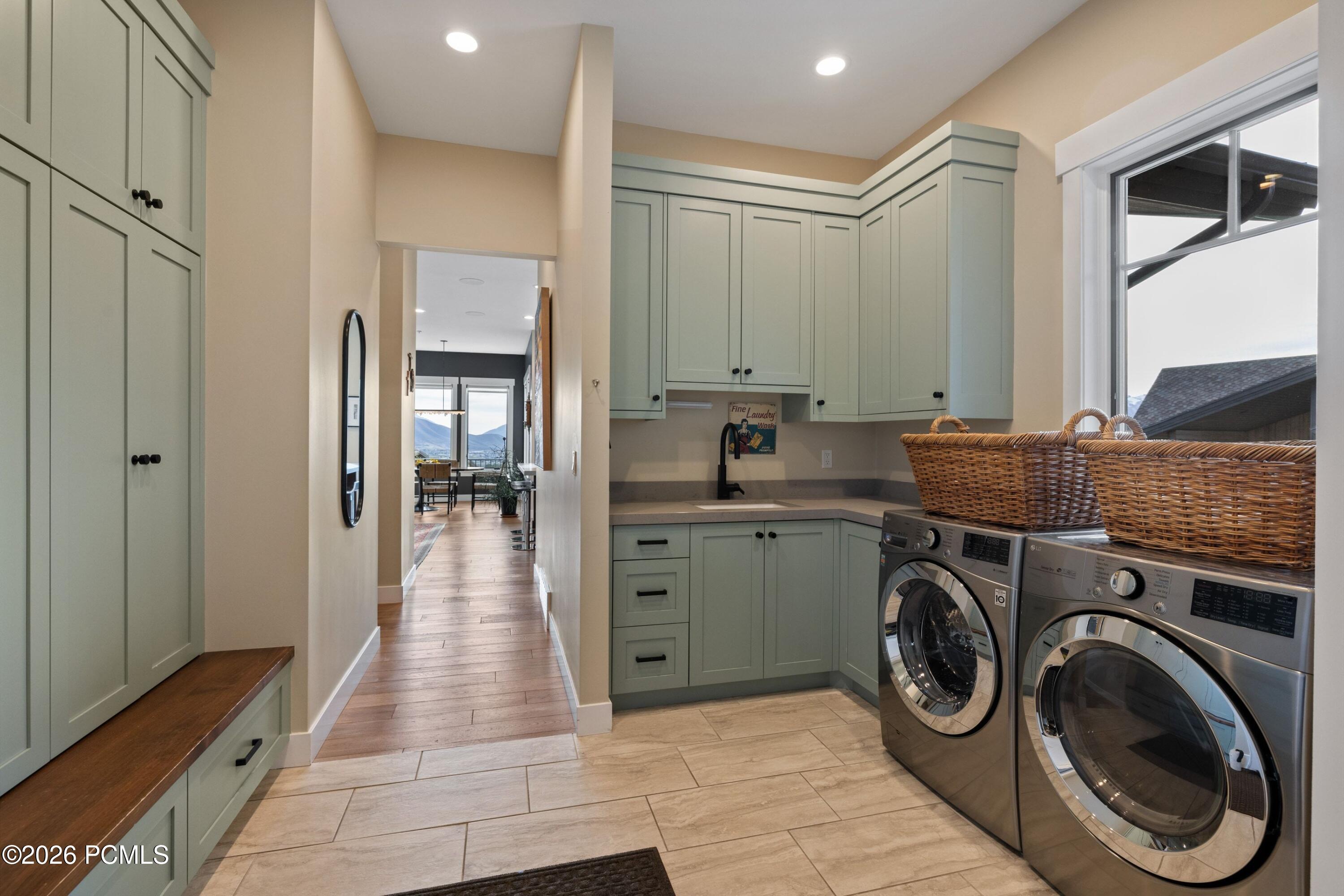 711 N Red Ledges Boulevard