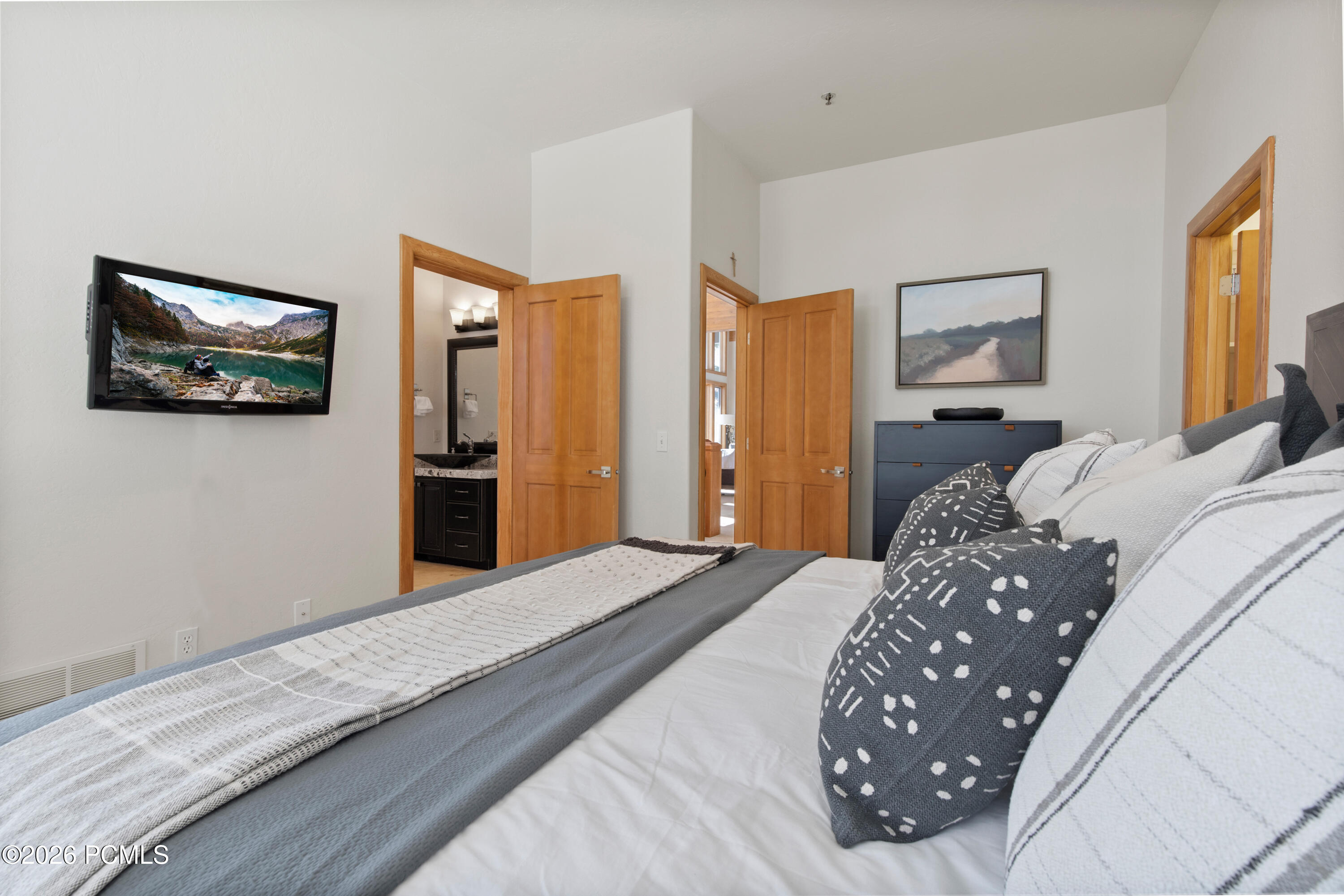 3133 Mountain Ridge Court