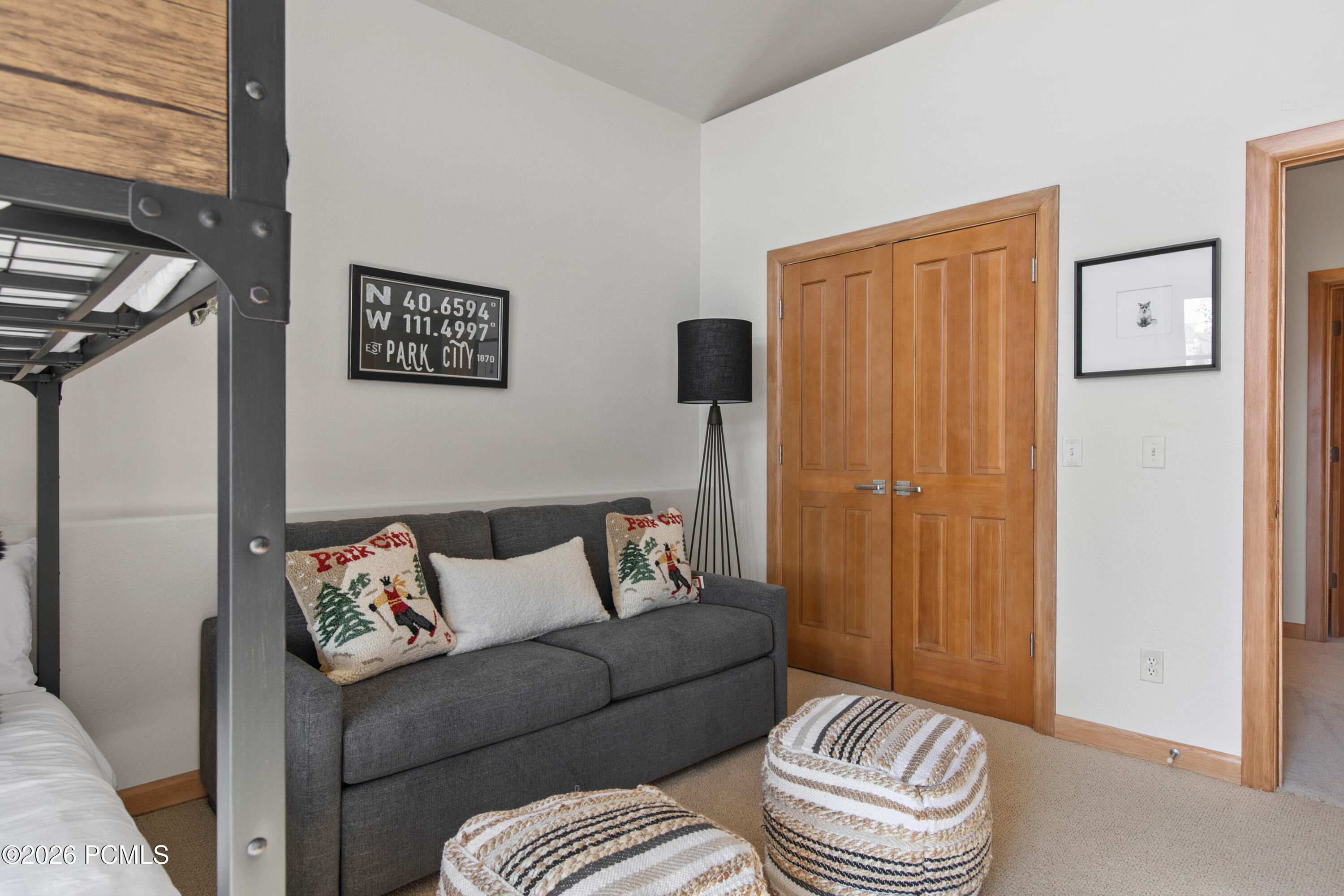 3133 Mountain Ridge Court