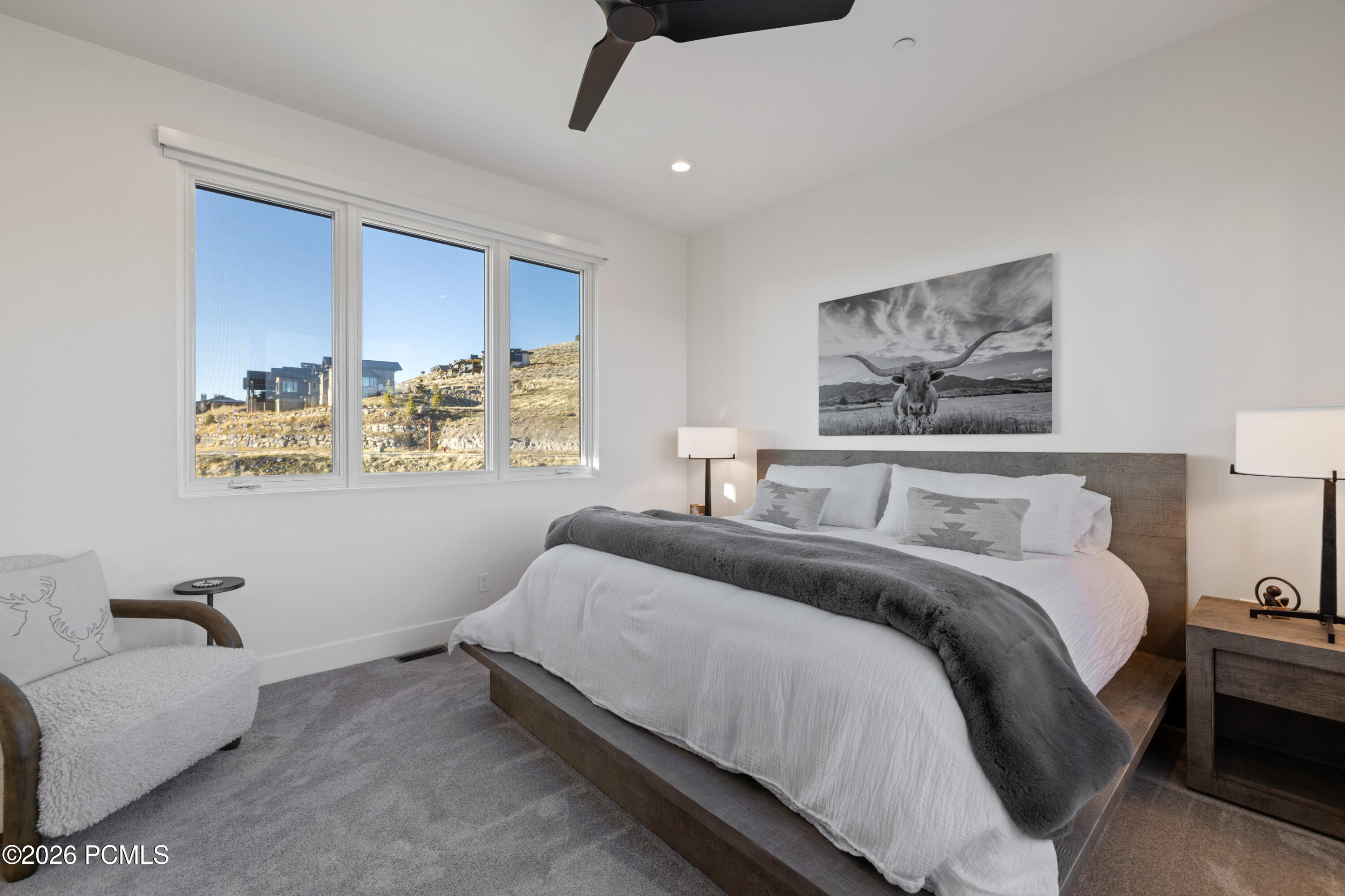 1353 N Lower Lookout Knoll Court