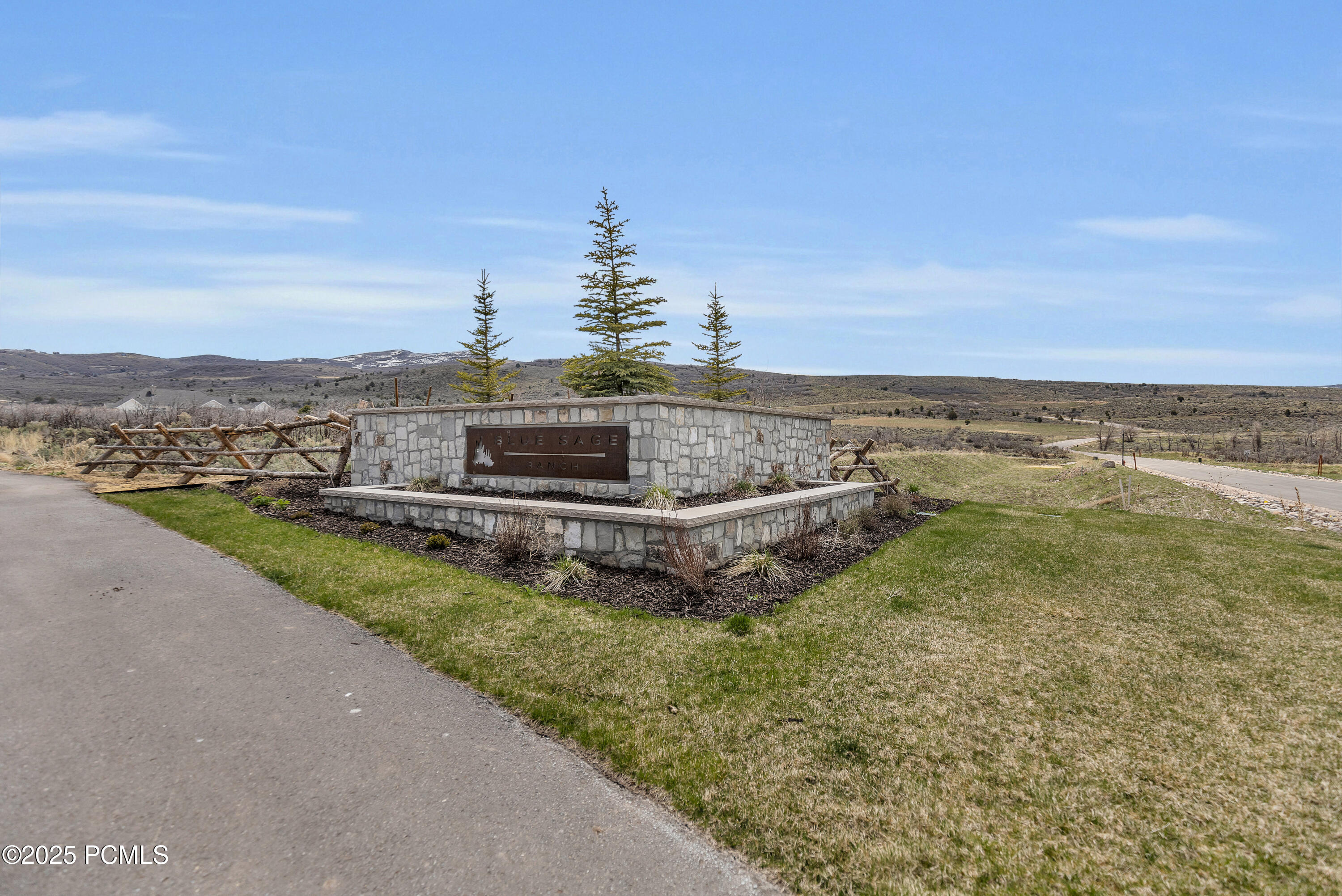 2 S Remuda Run Drive 2