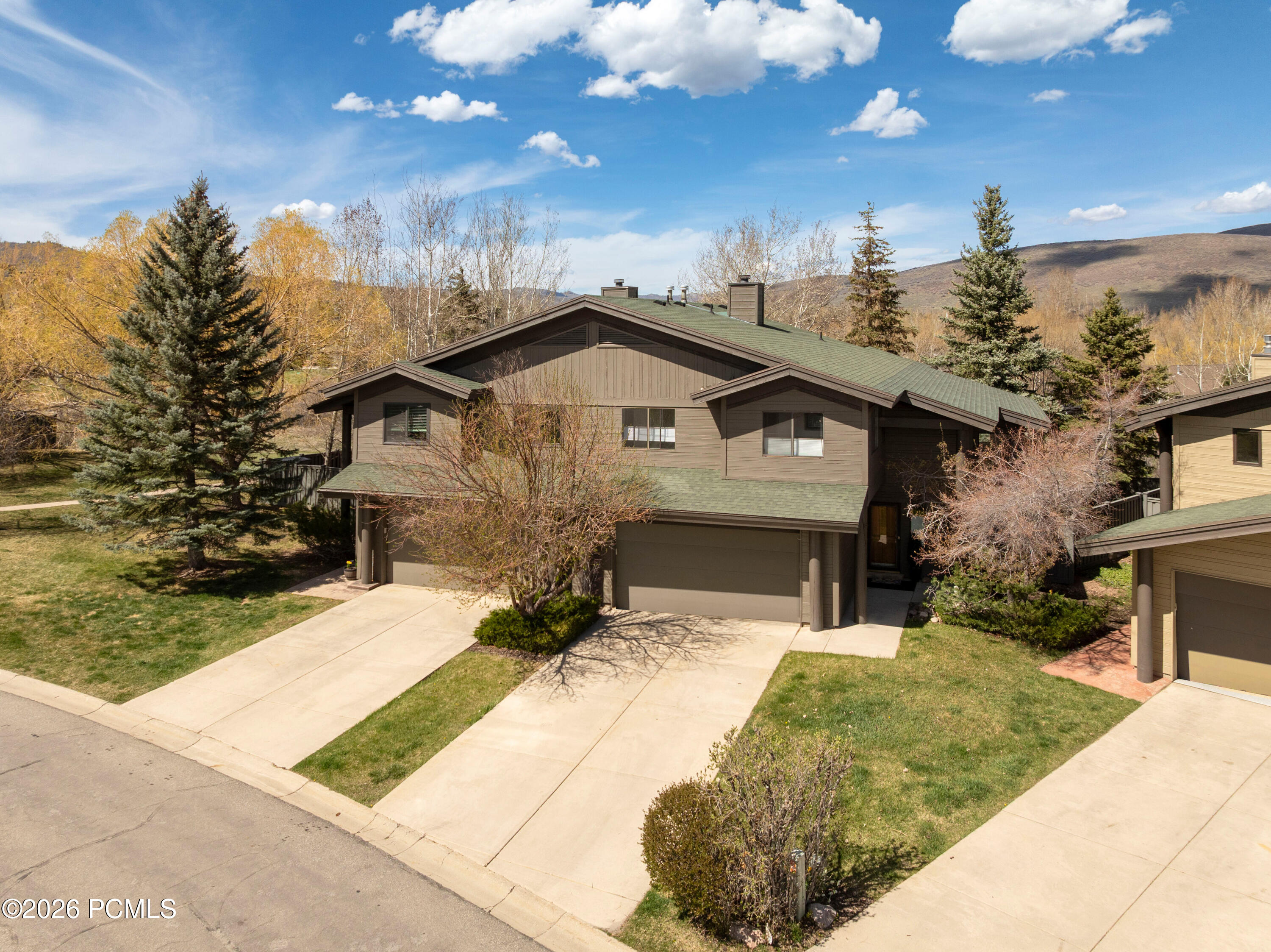 2668 Cottage Loop