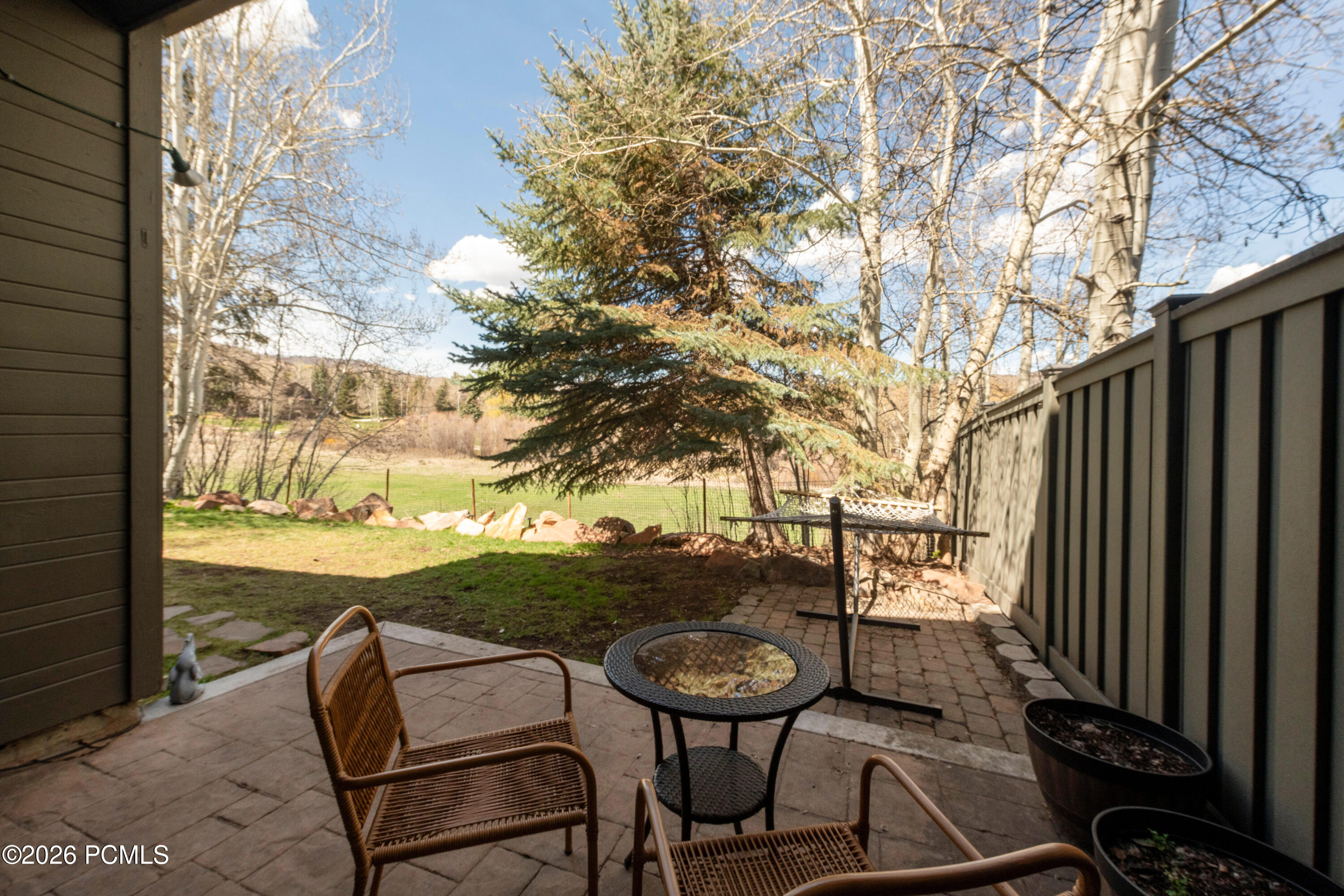 2668 Cottage Loop