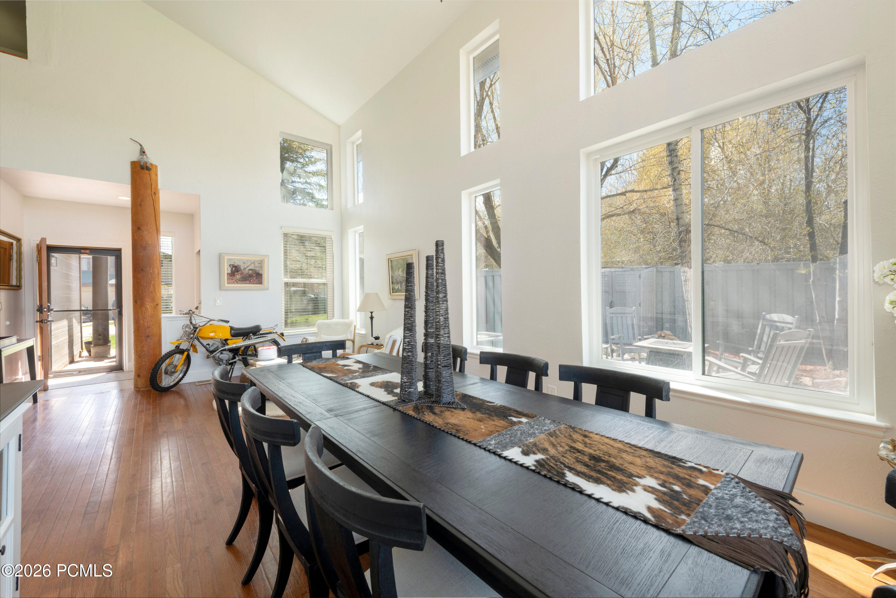 2668 Cottage Loop