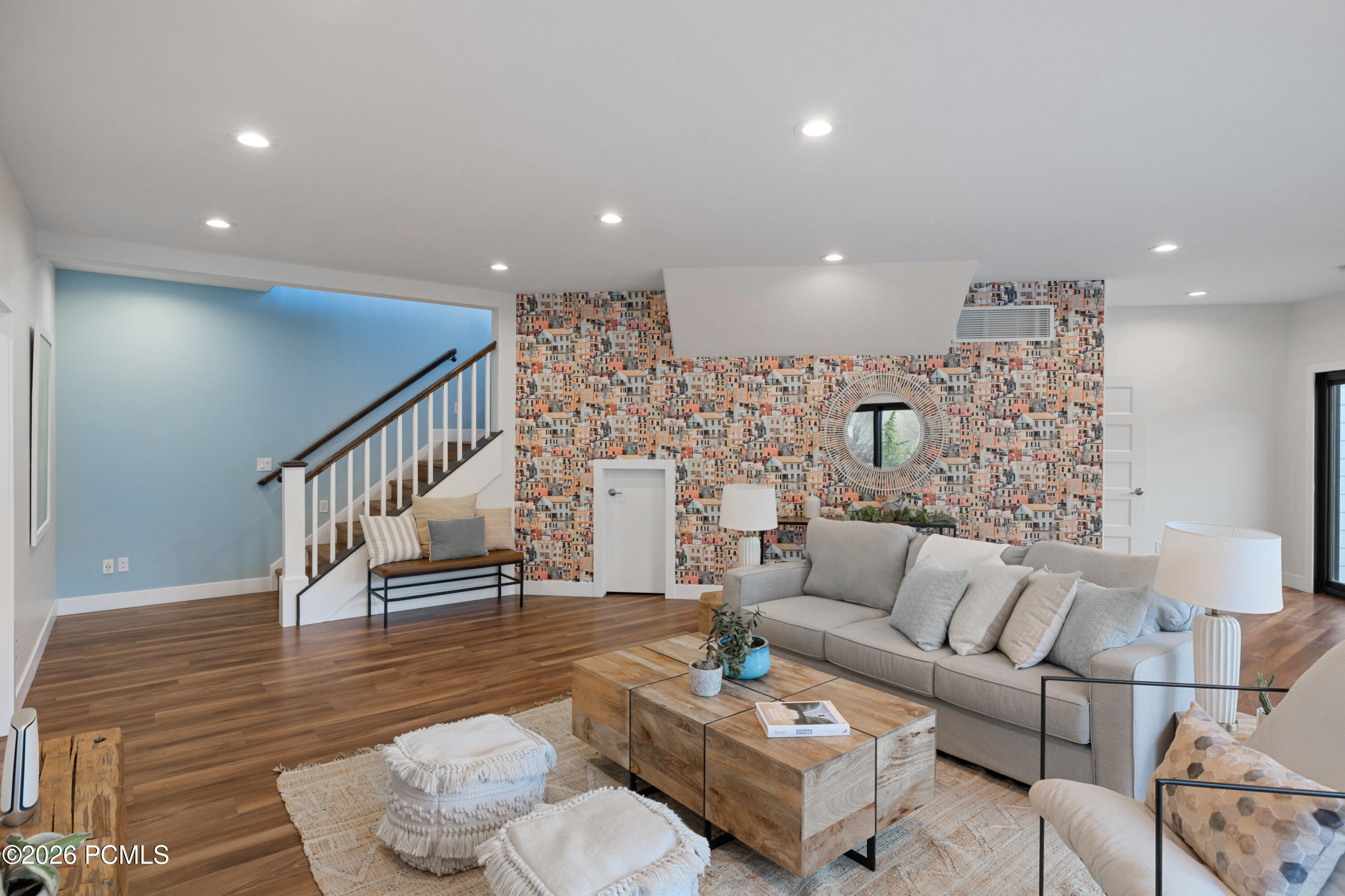 1263 E Chapman Court