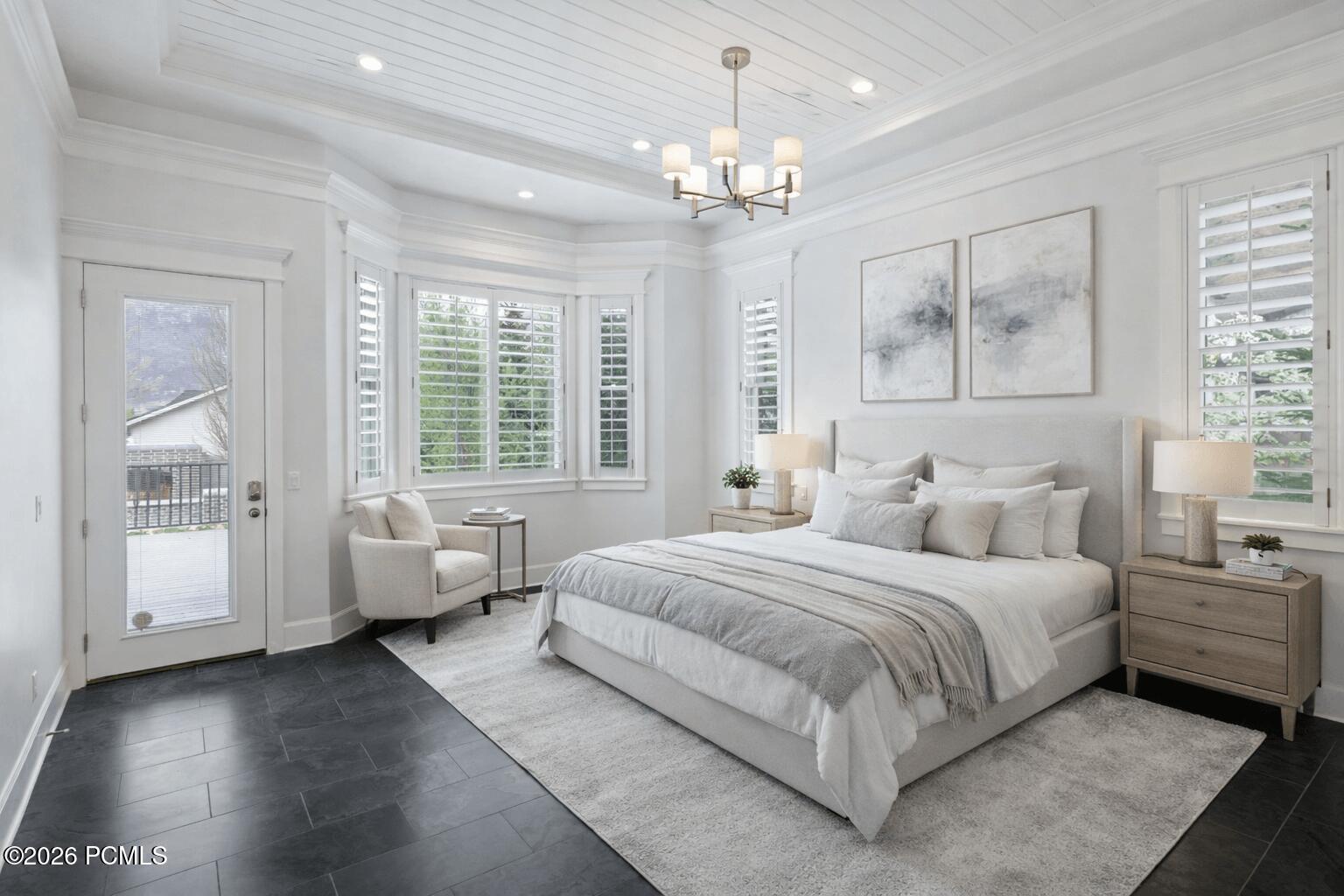 1263 E Chapman Court