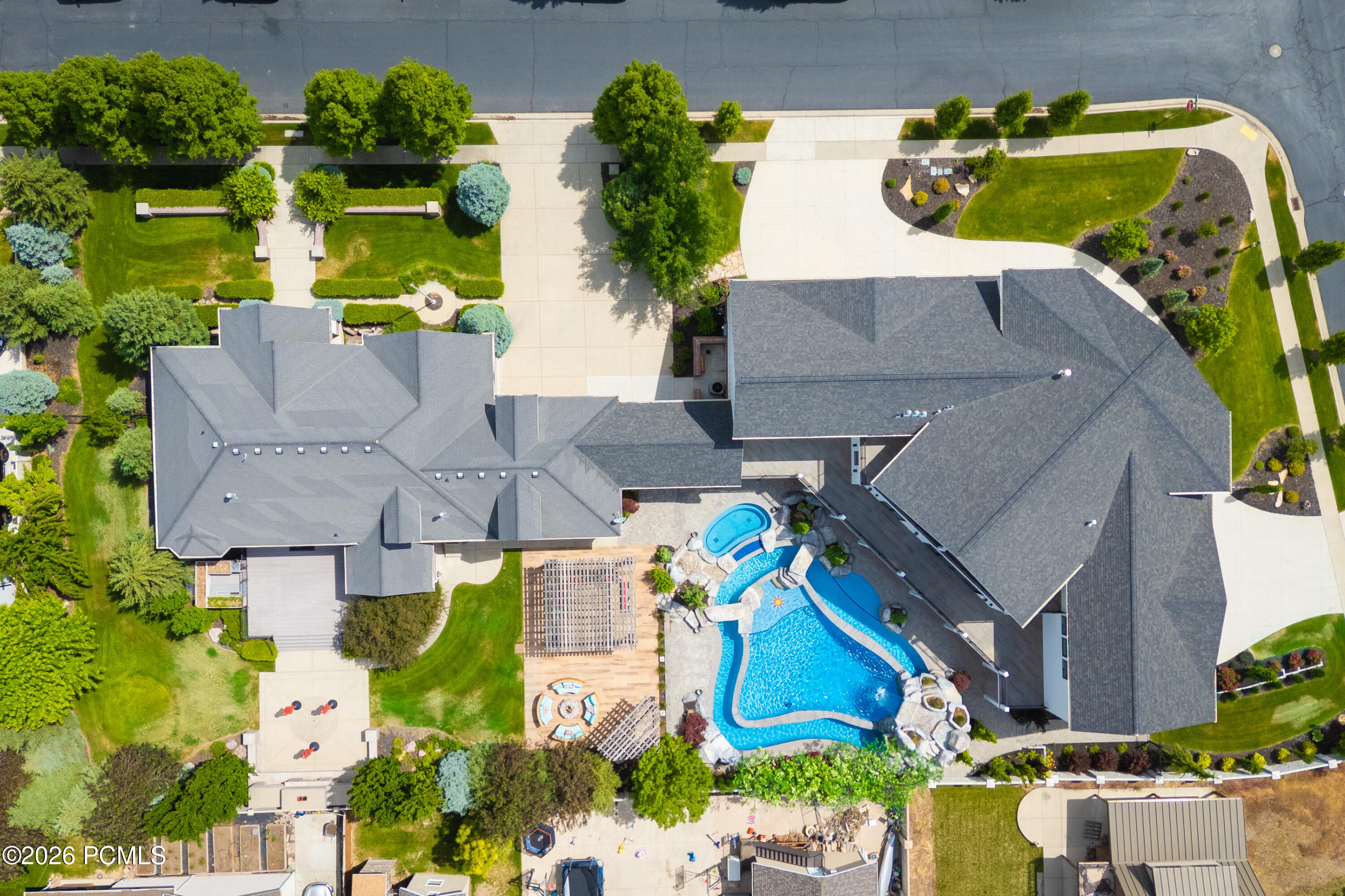 1263 E Chapman Court