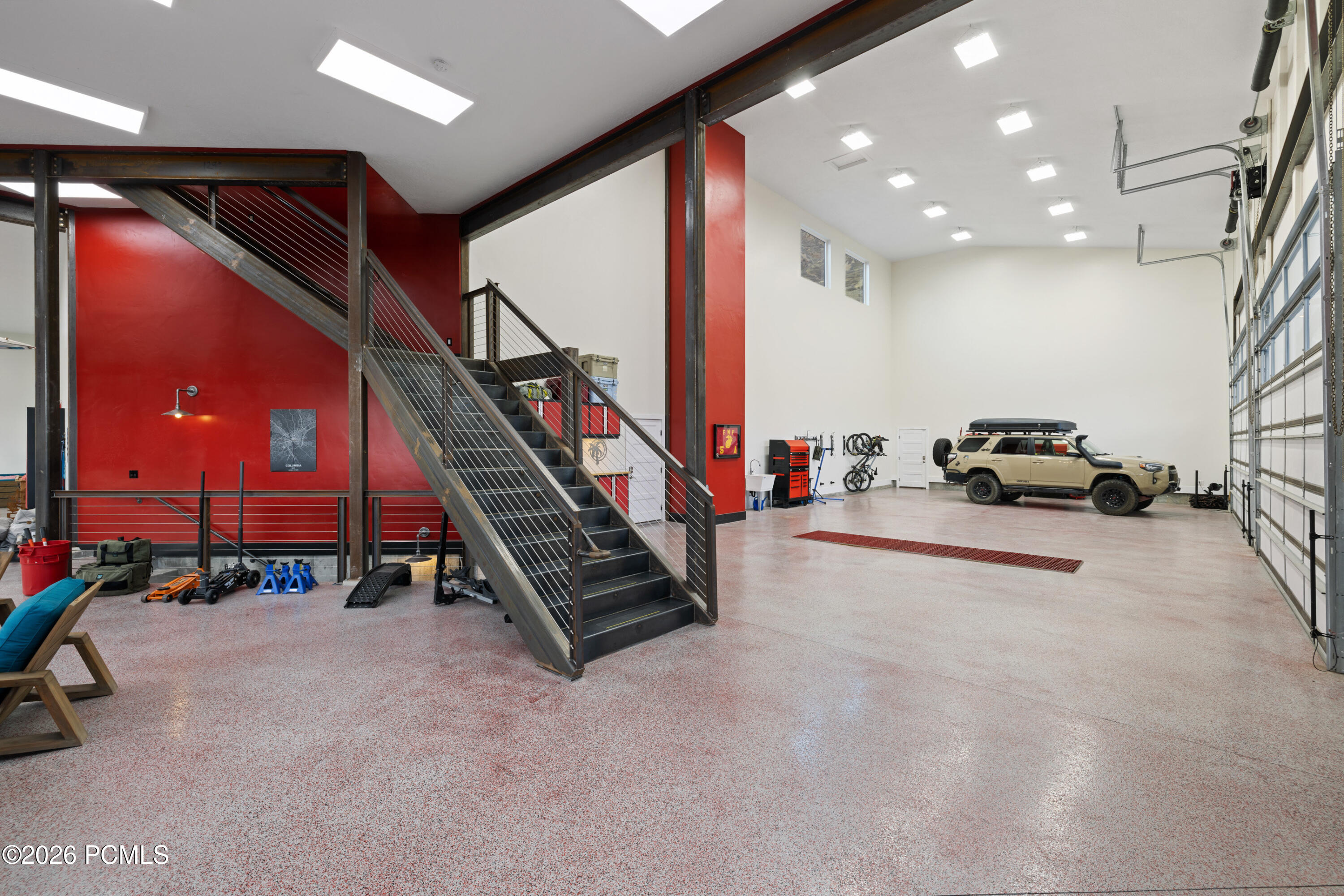 1263 E Chapman Court