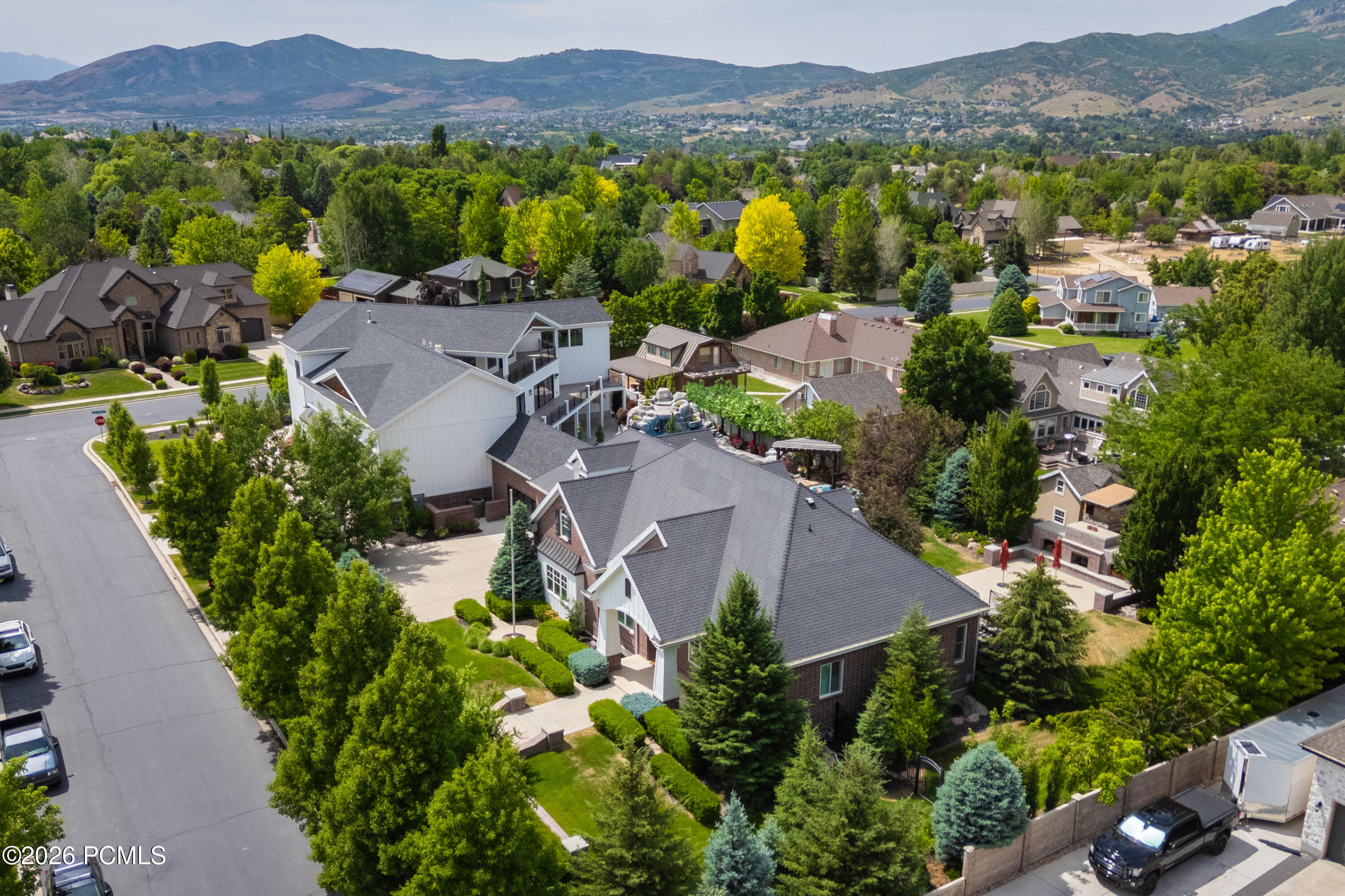 1263 E Chapman Court