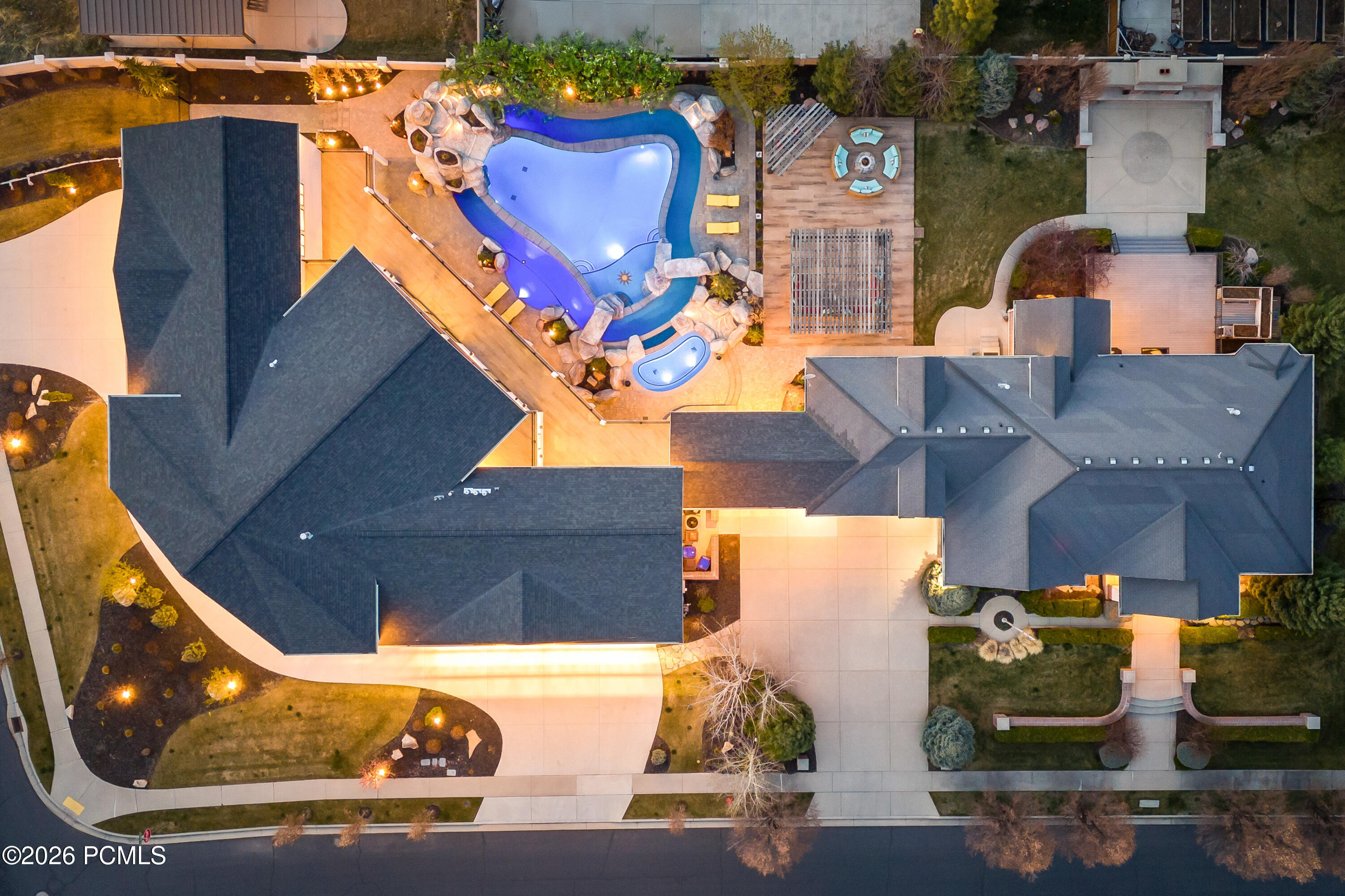 1263 E Chapman Court