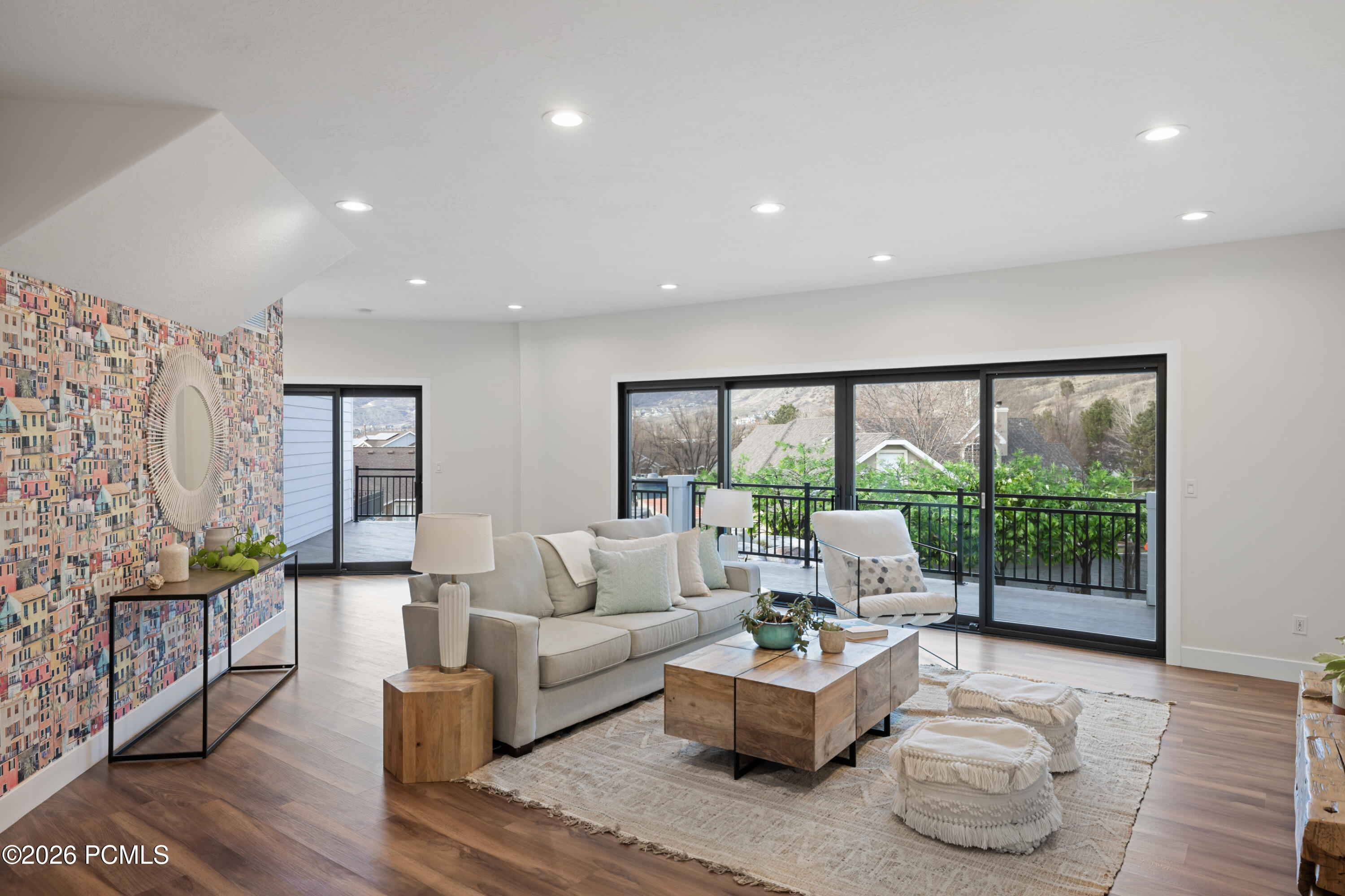 1263 E Chapman Court