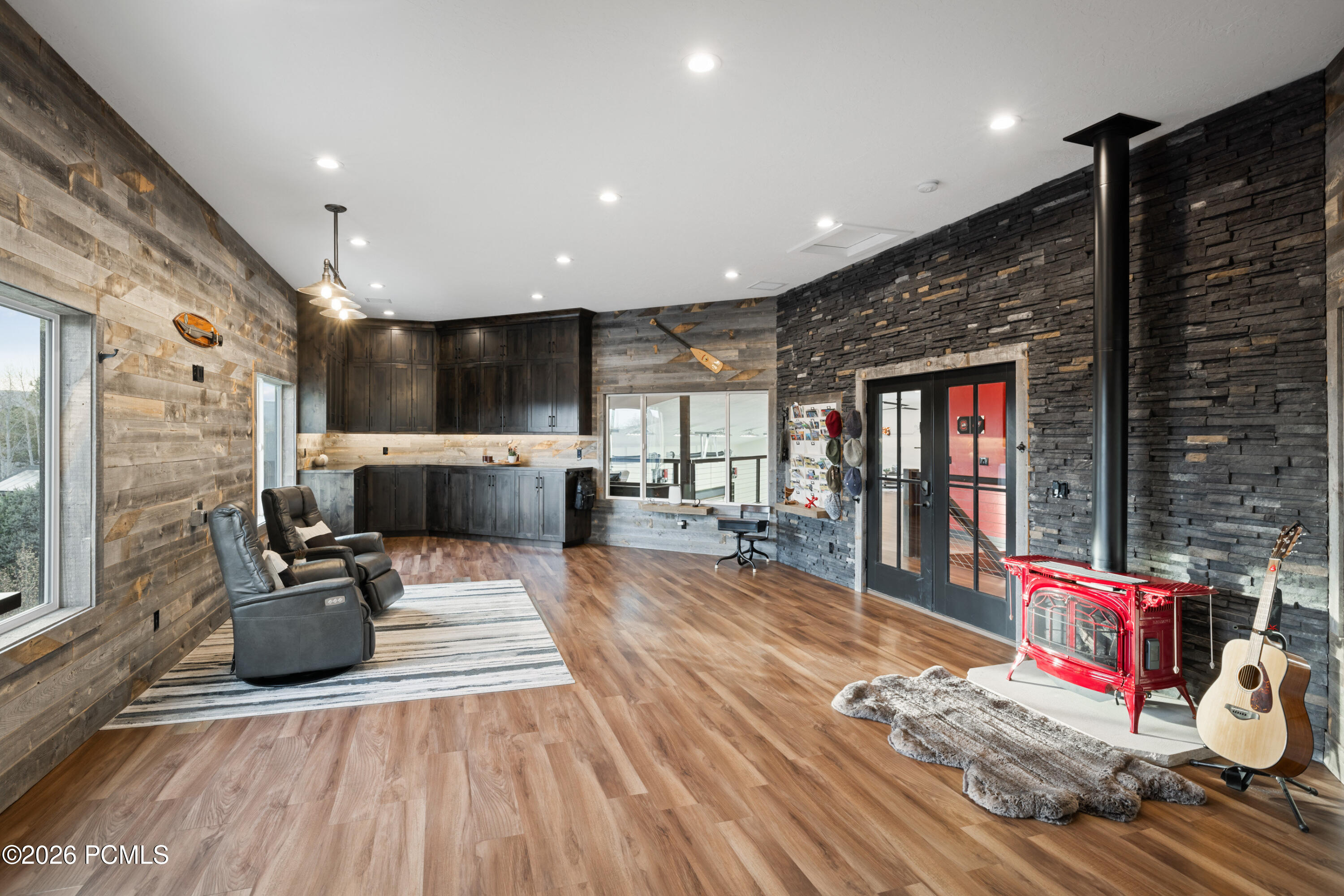 1263 E Chapman Court