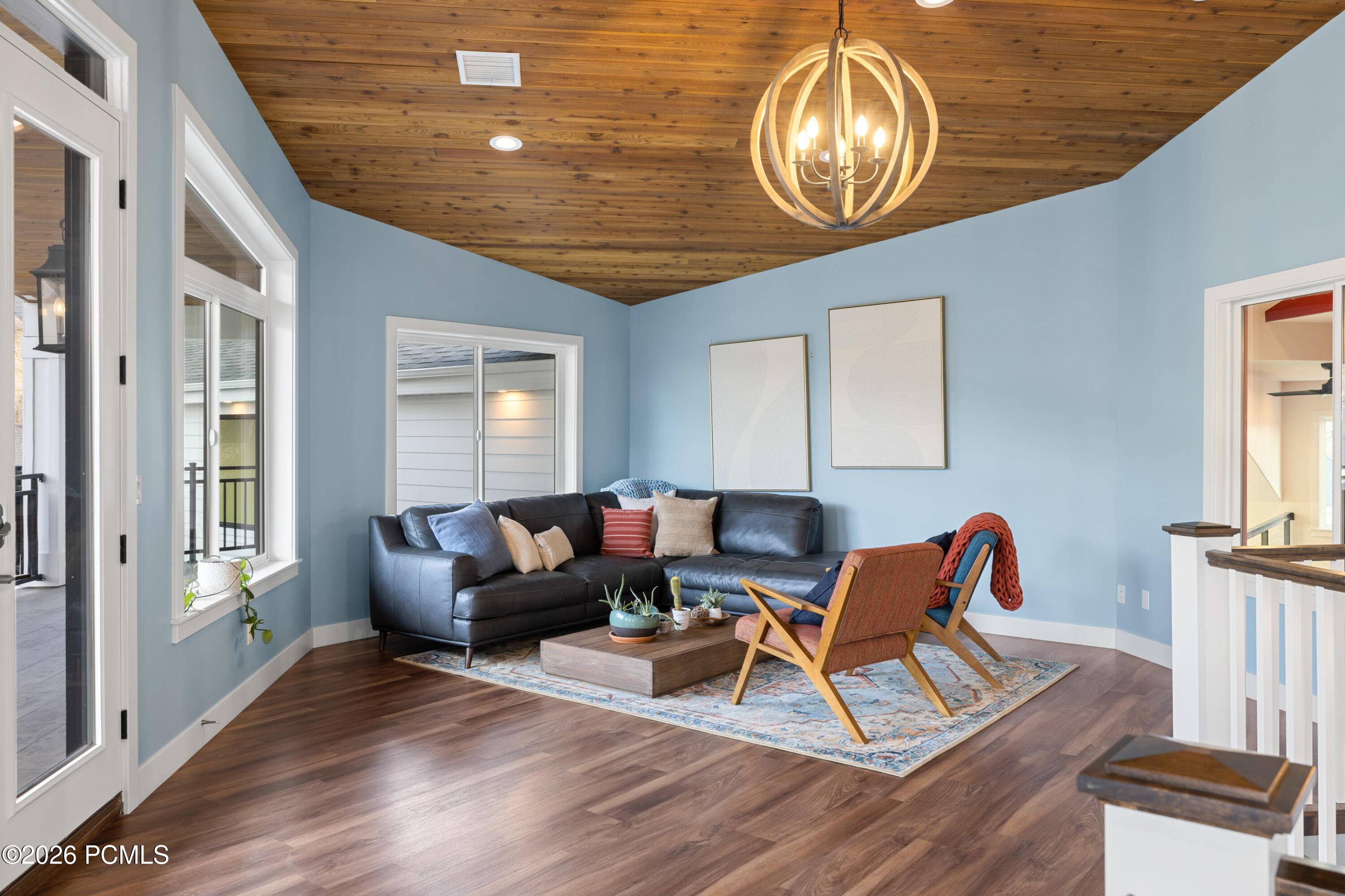 1263 E Chapman Court