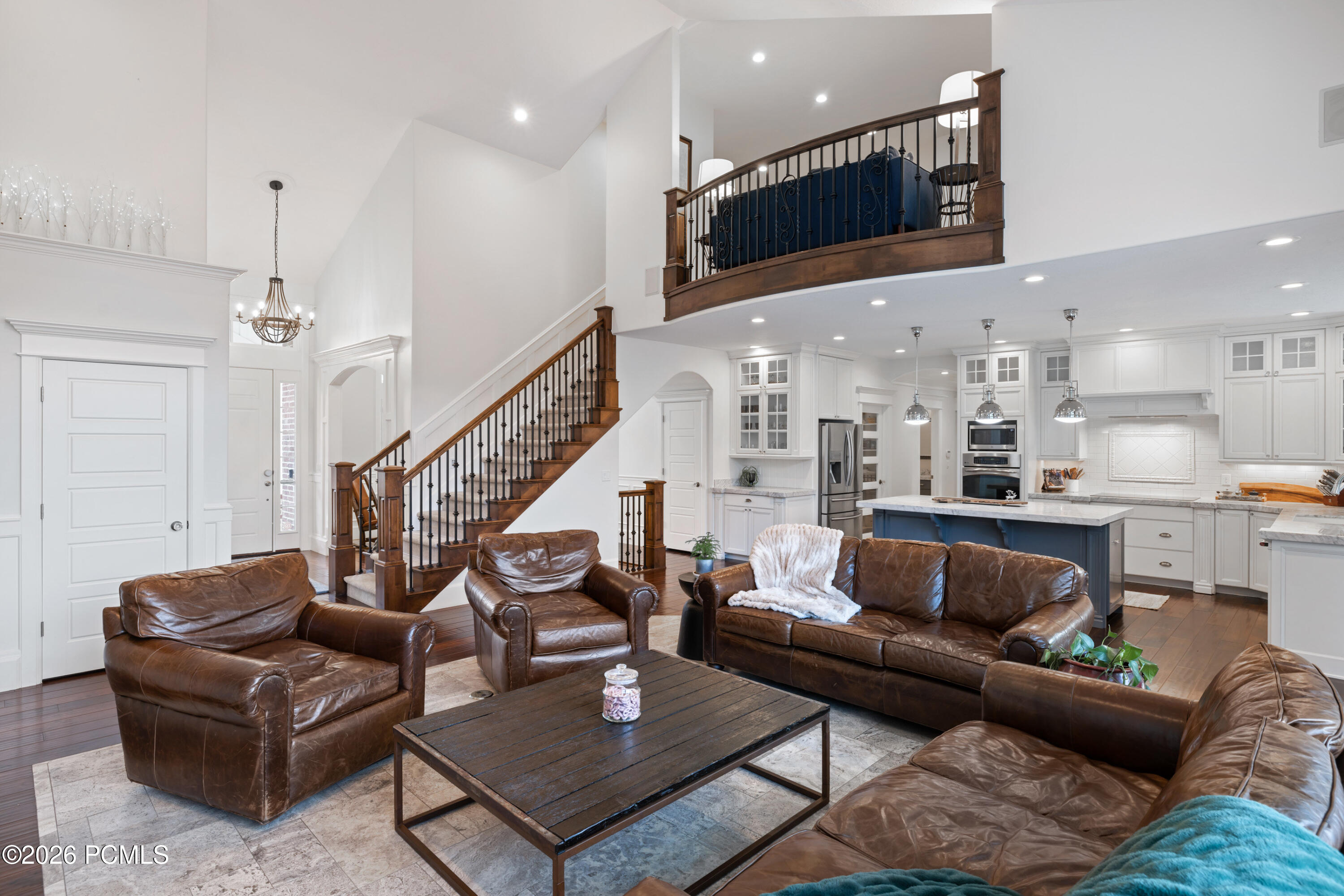 1263 E Chapman Court