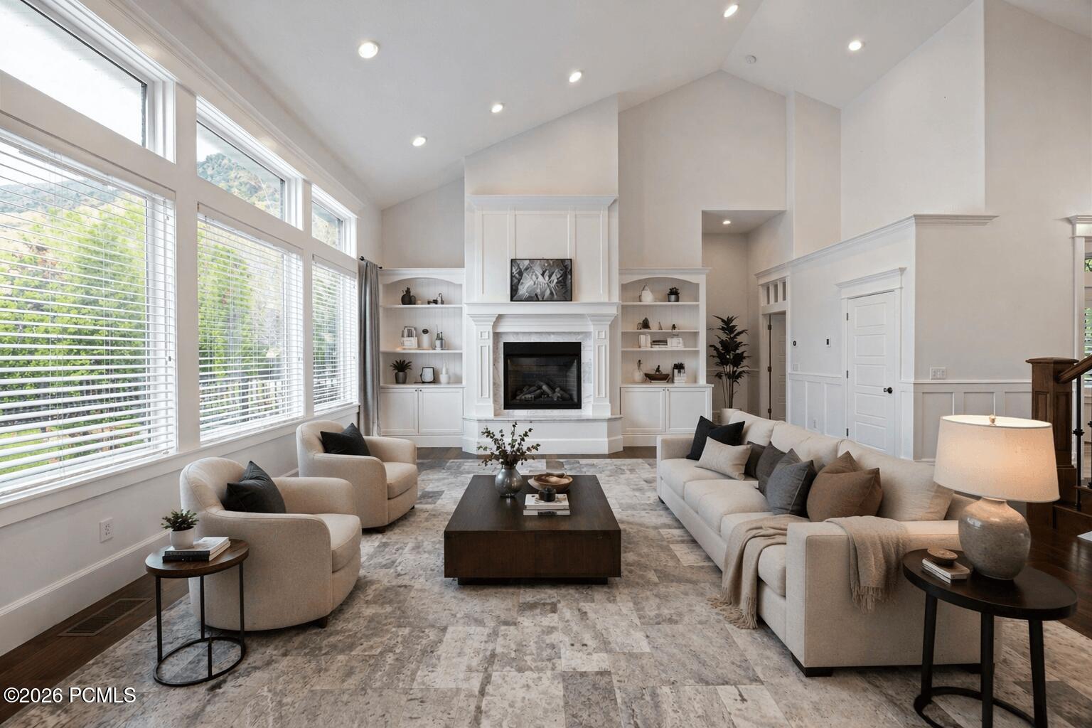 1263 E Chapman Court