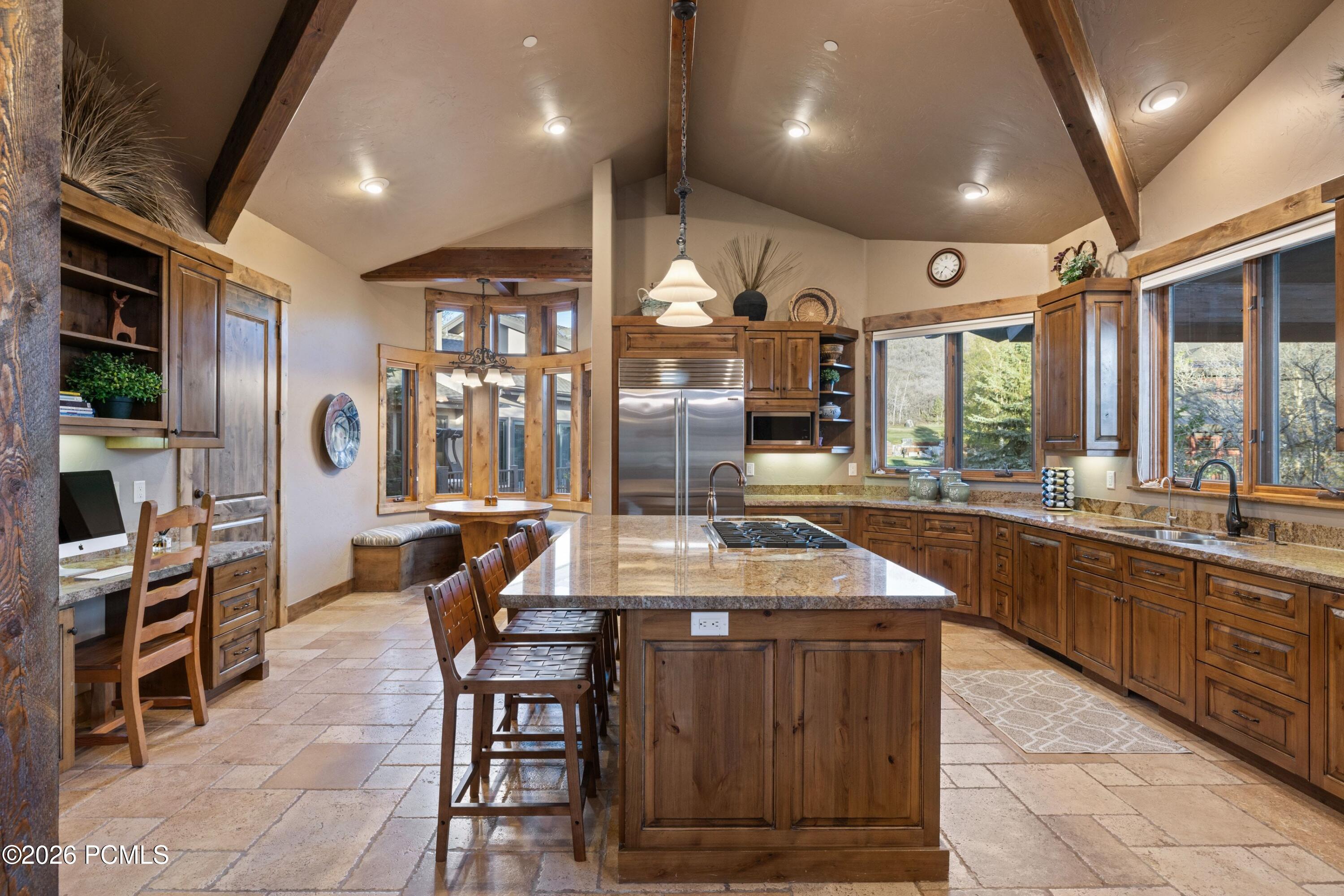 3665 Oakwood Drive