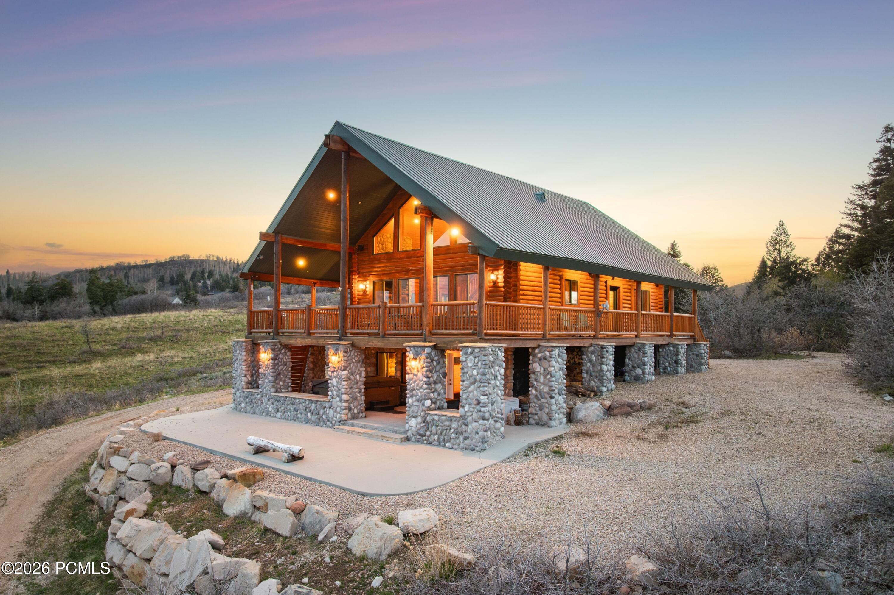 289 Porcupine Loop