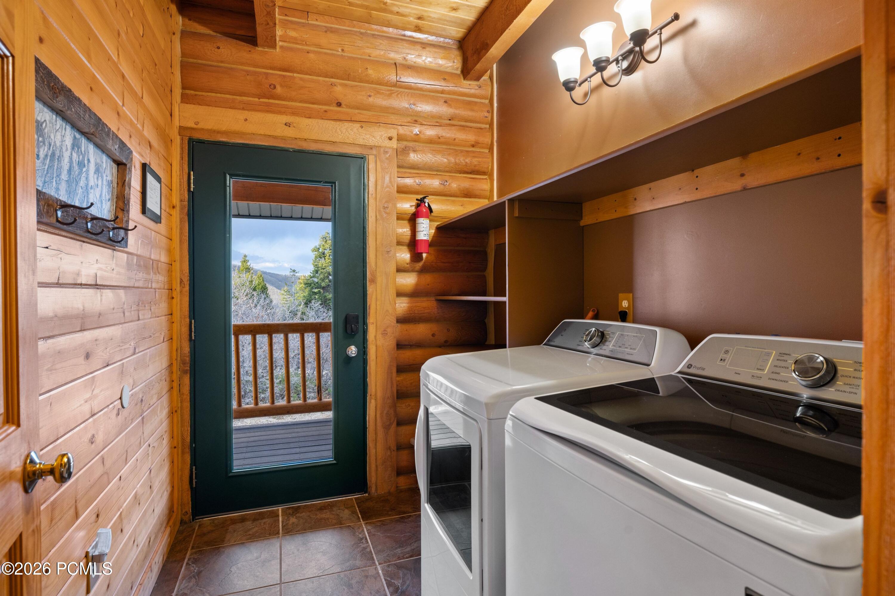 289 Porcupine Loop