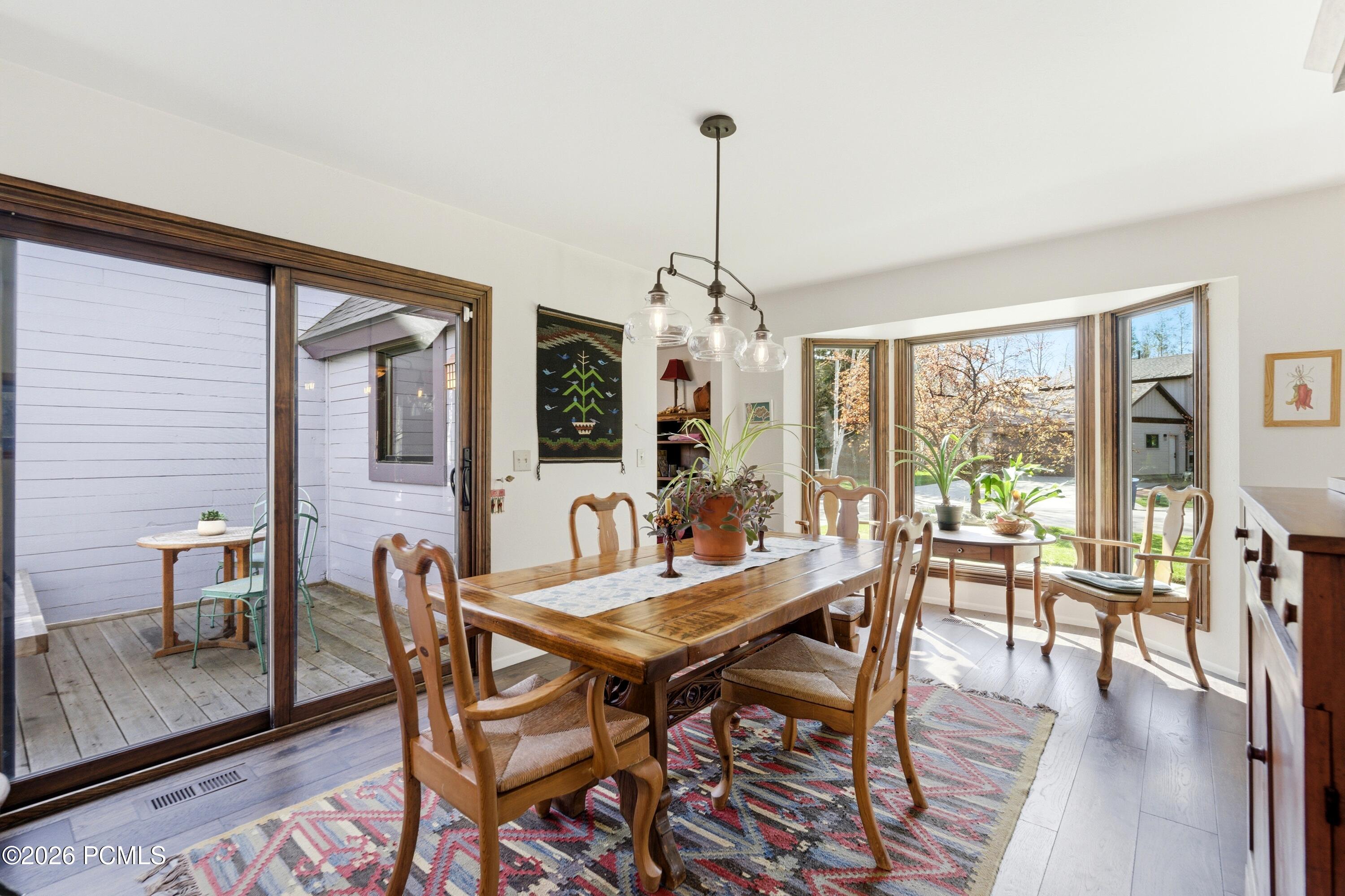 2635 Little Kate Road