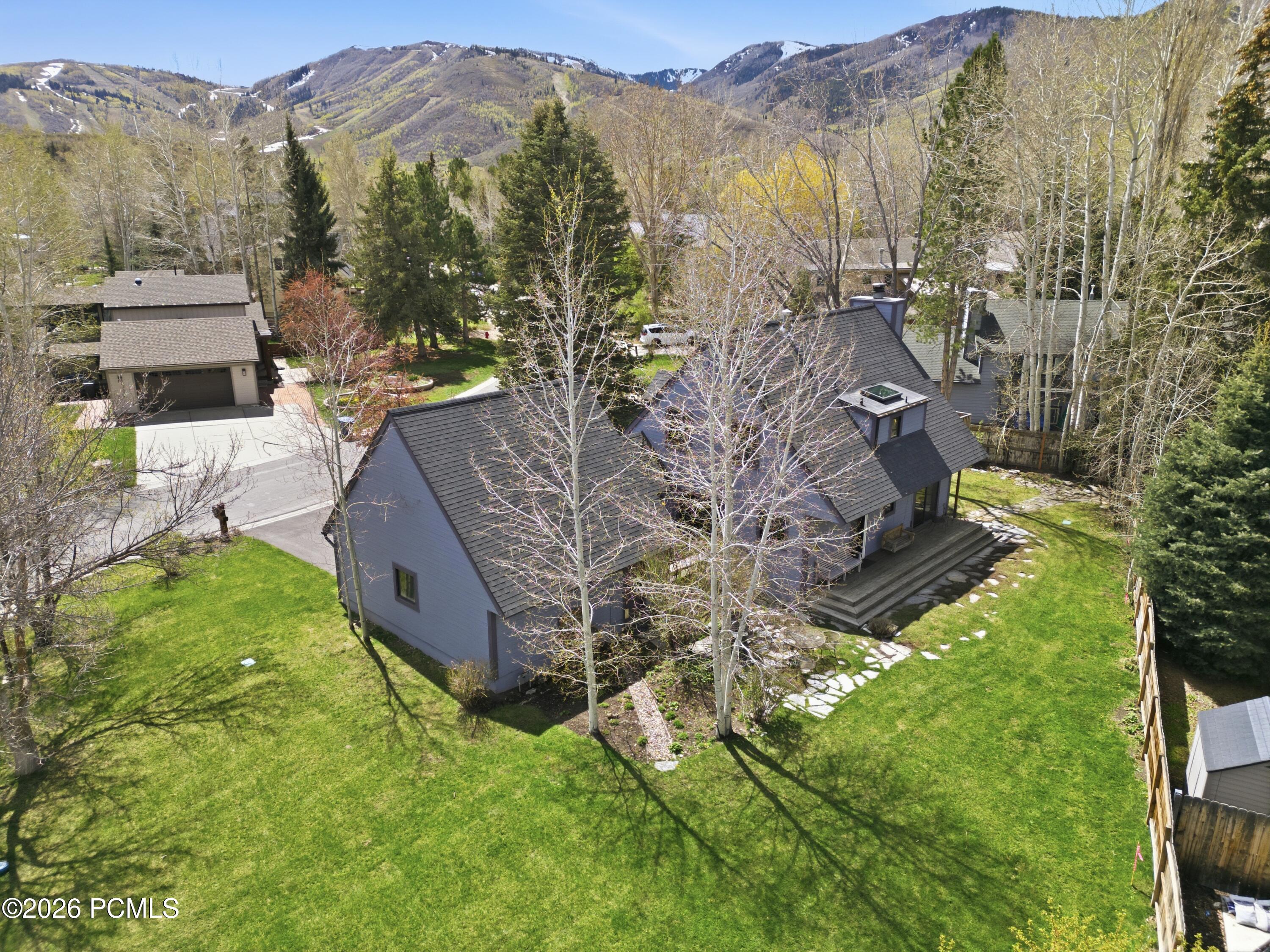 2635 Little Kate Road
