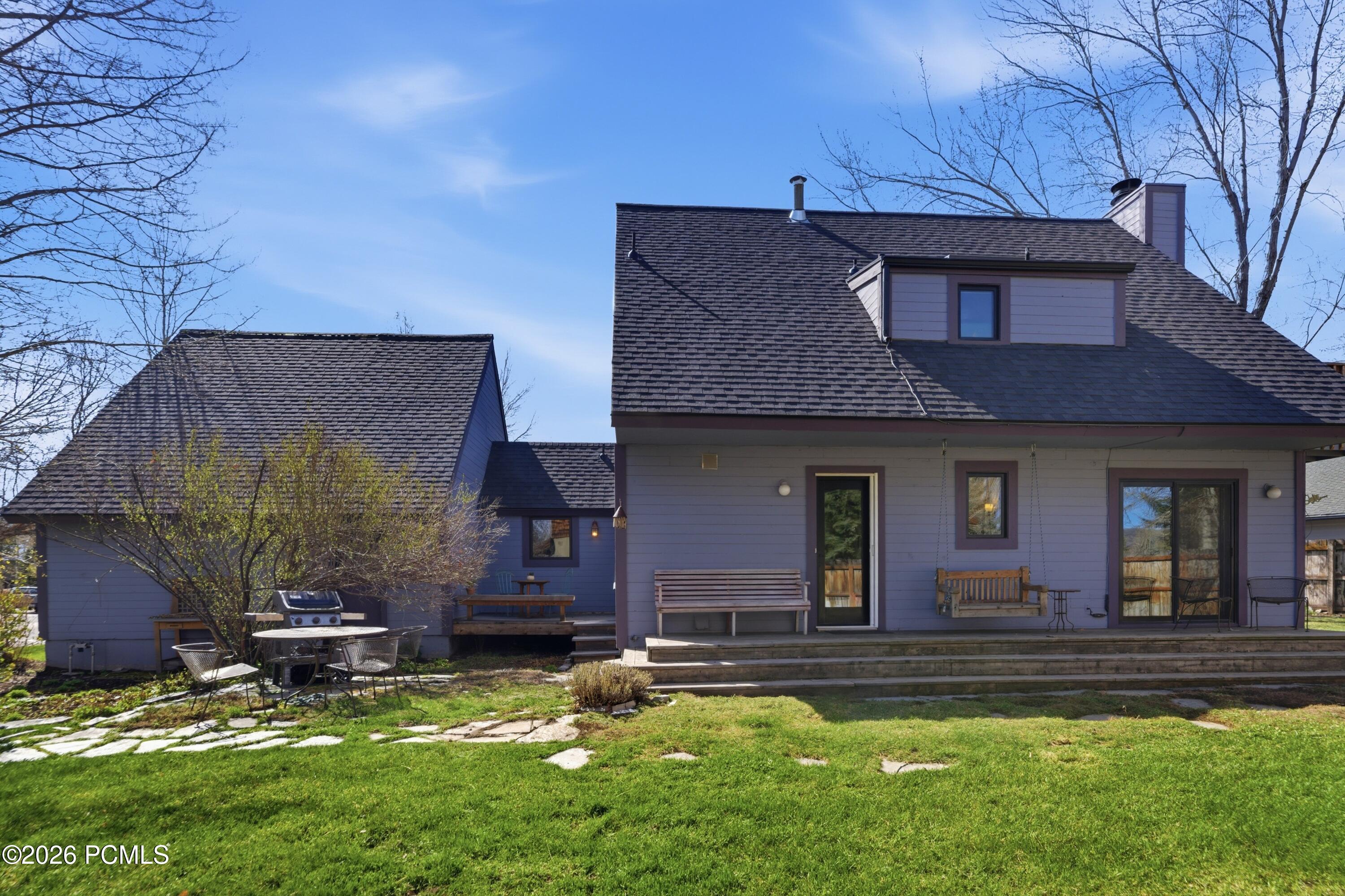 2635 Little Kate Road