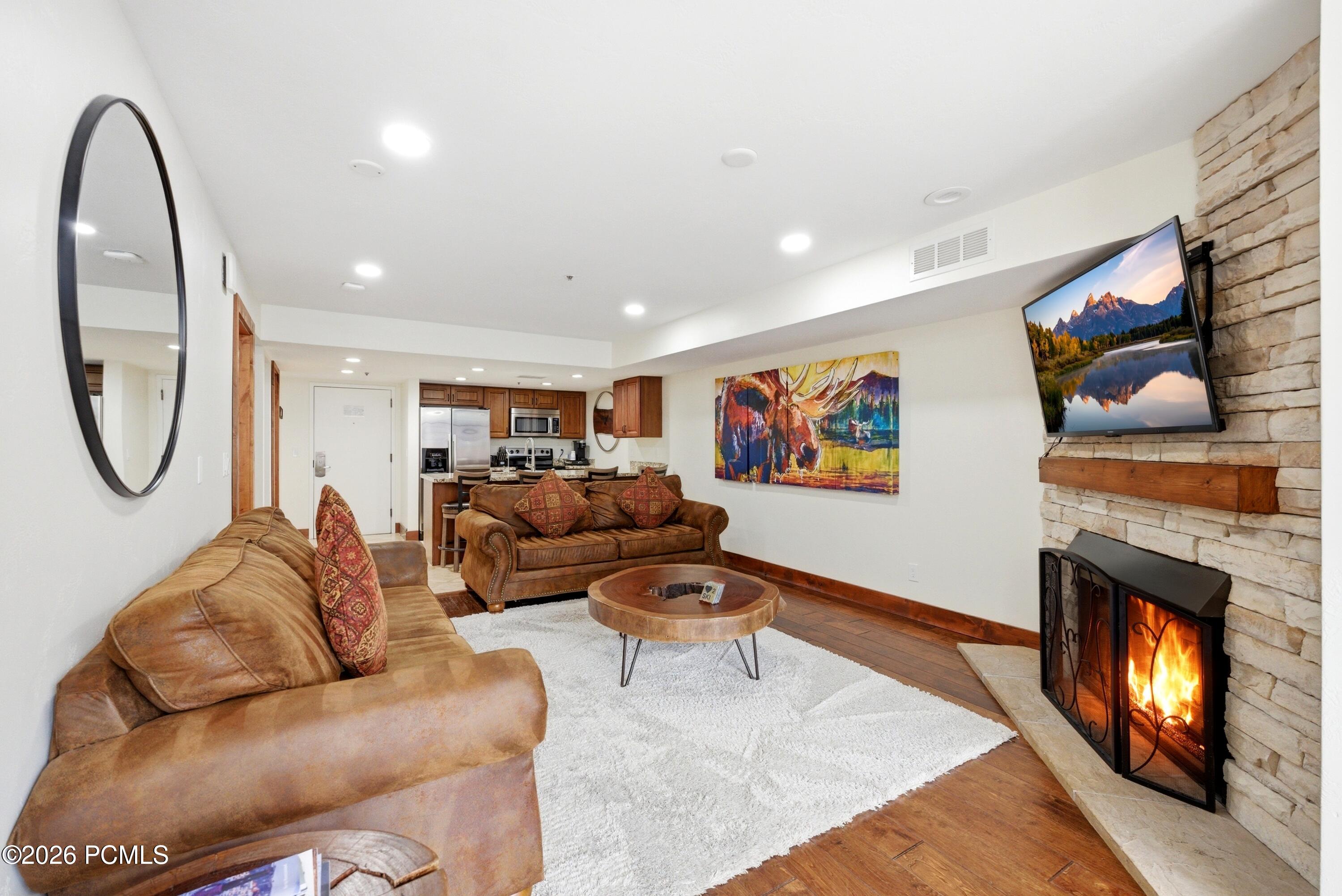 1415 Lowell Avenue B207